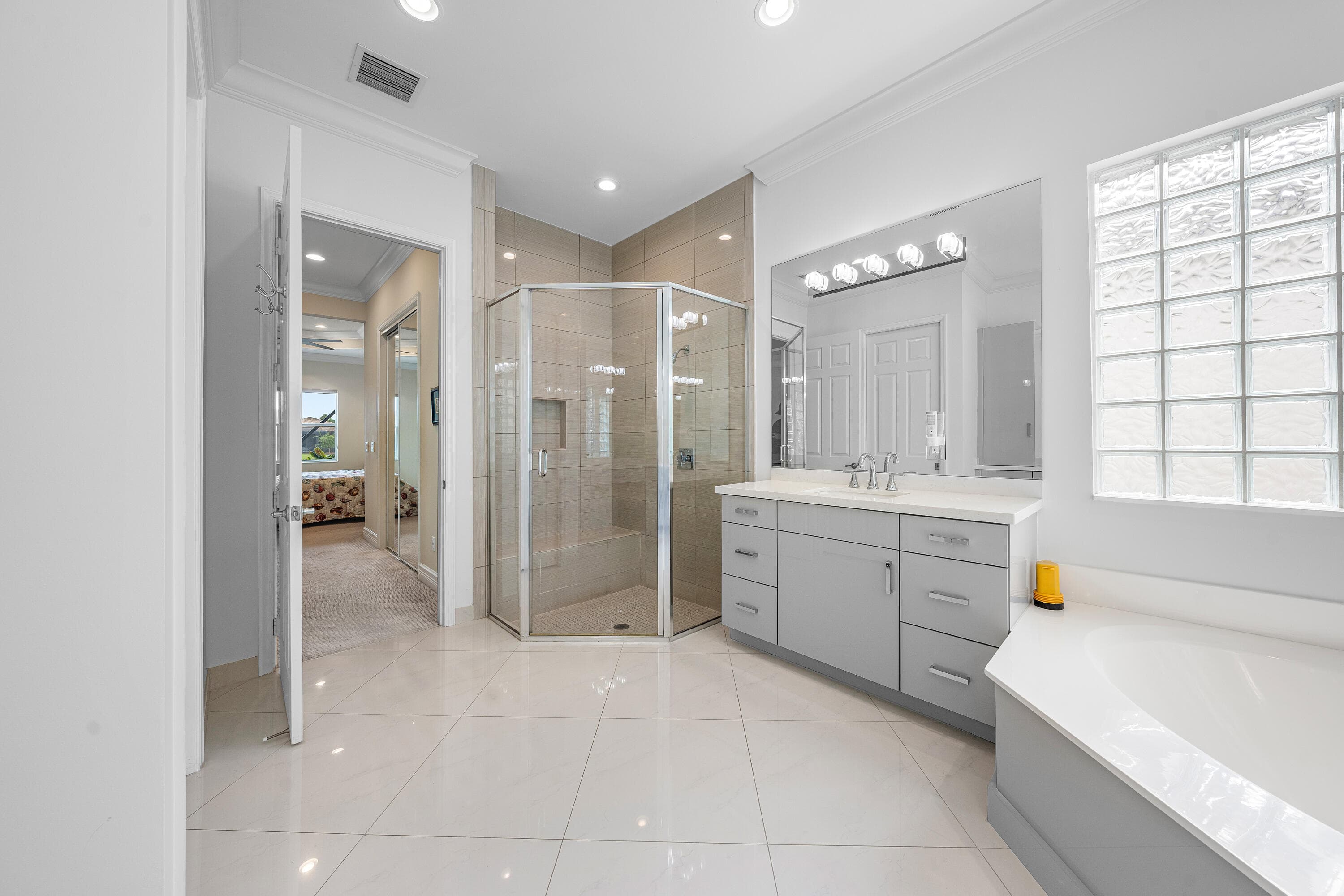 8196 Mount Thor Lane, Boynton Beach, FL 33473 — photo 16 of 70