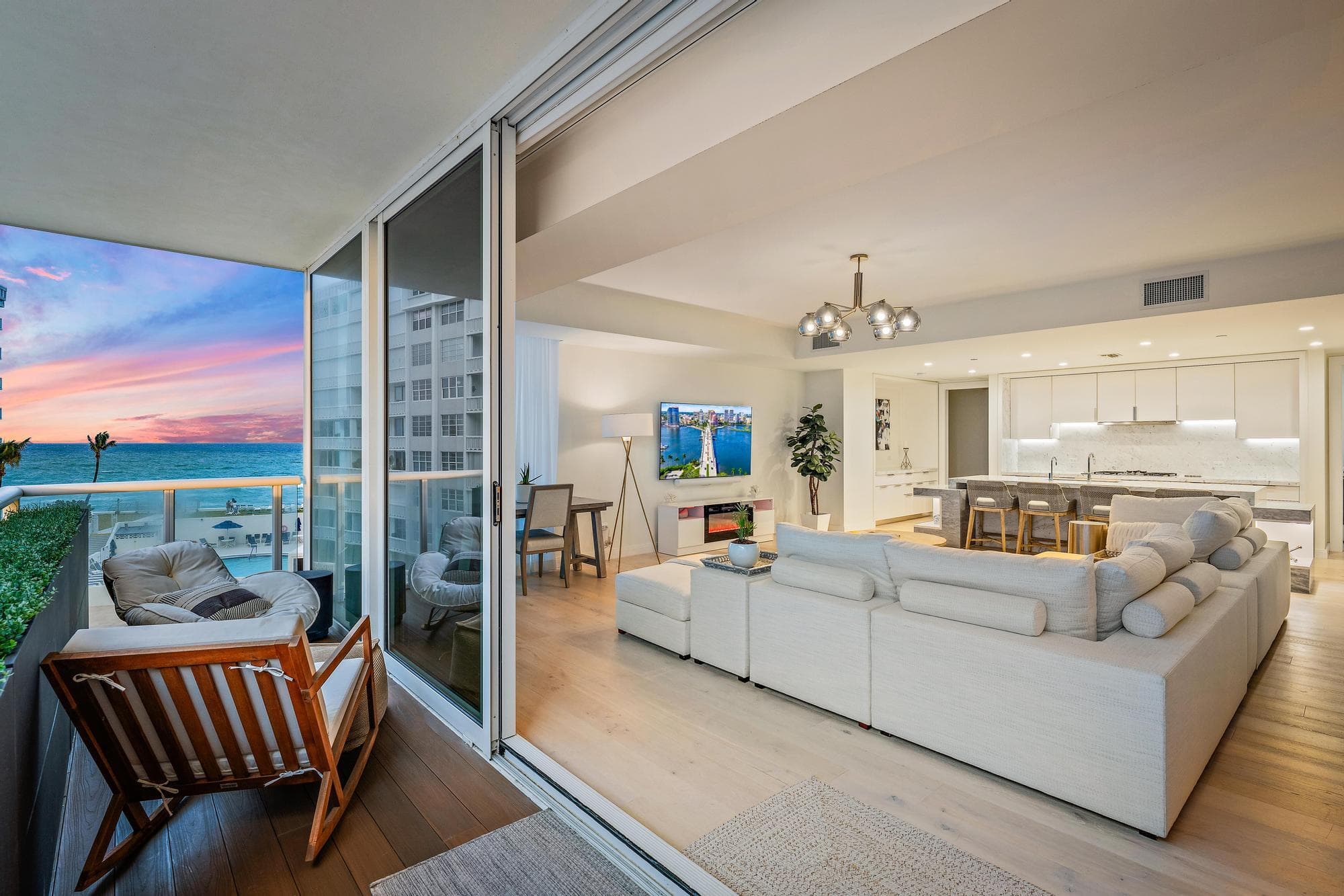 3550 S Ocean Boulevard 3d, South Palm Beach, FL 33480 — photo 1 of 36