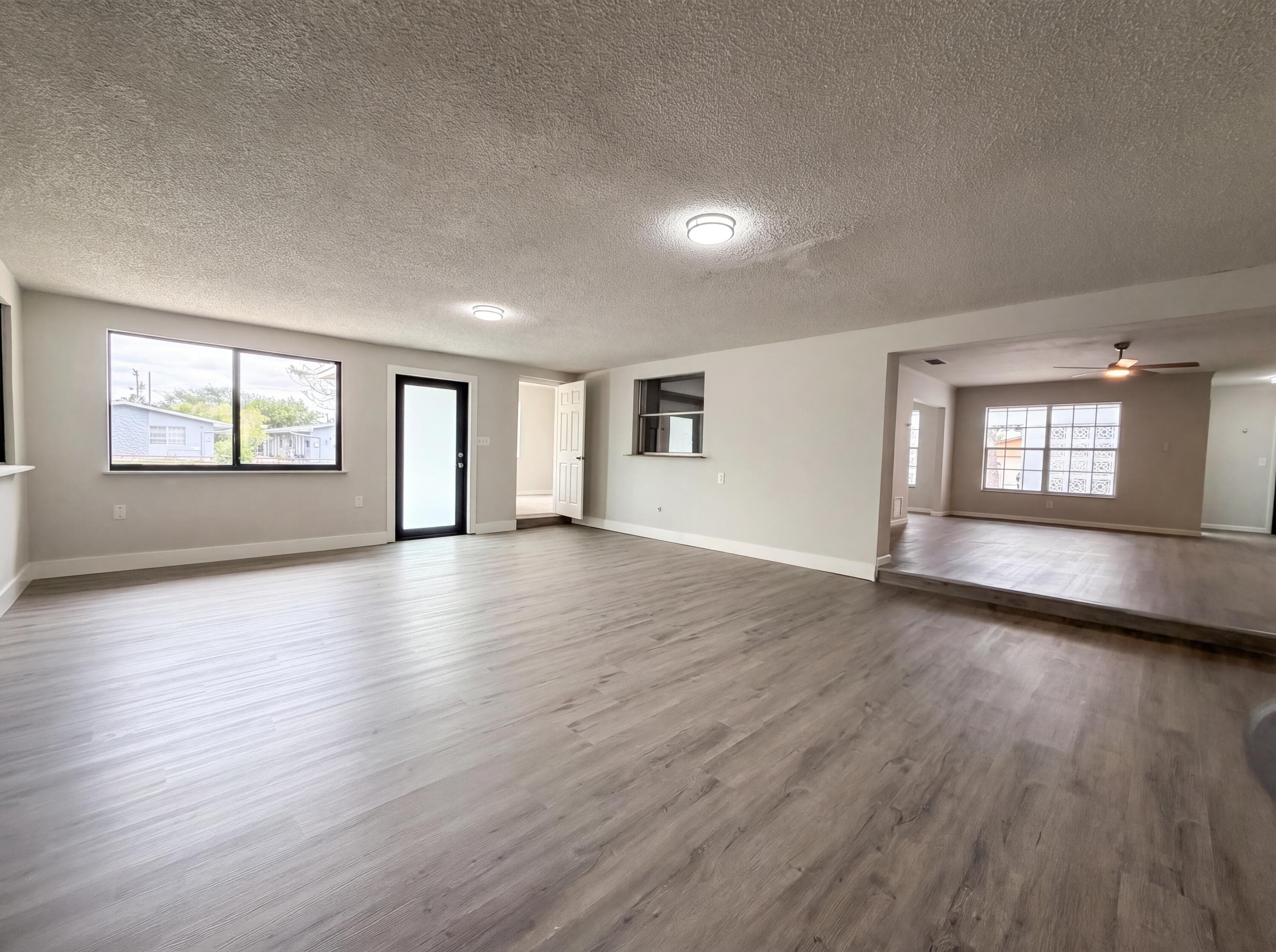 820 NW 78th Avenue, Pembroke Pines, FL 33024 — photo 7 of 18