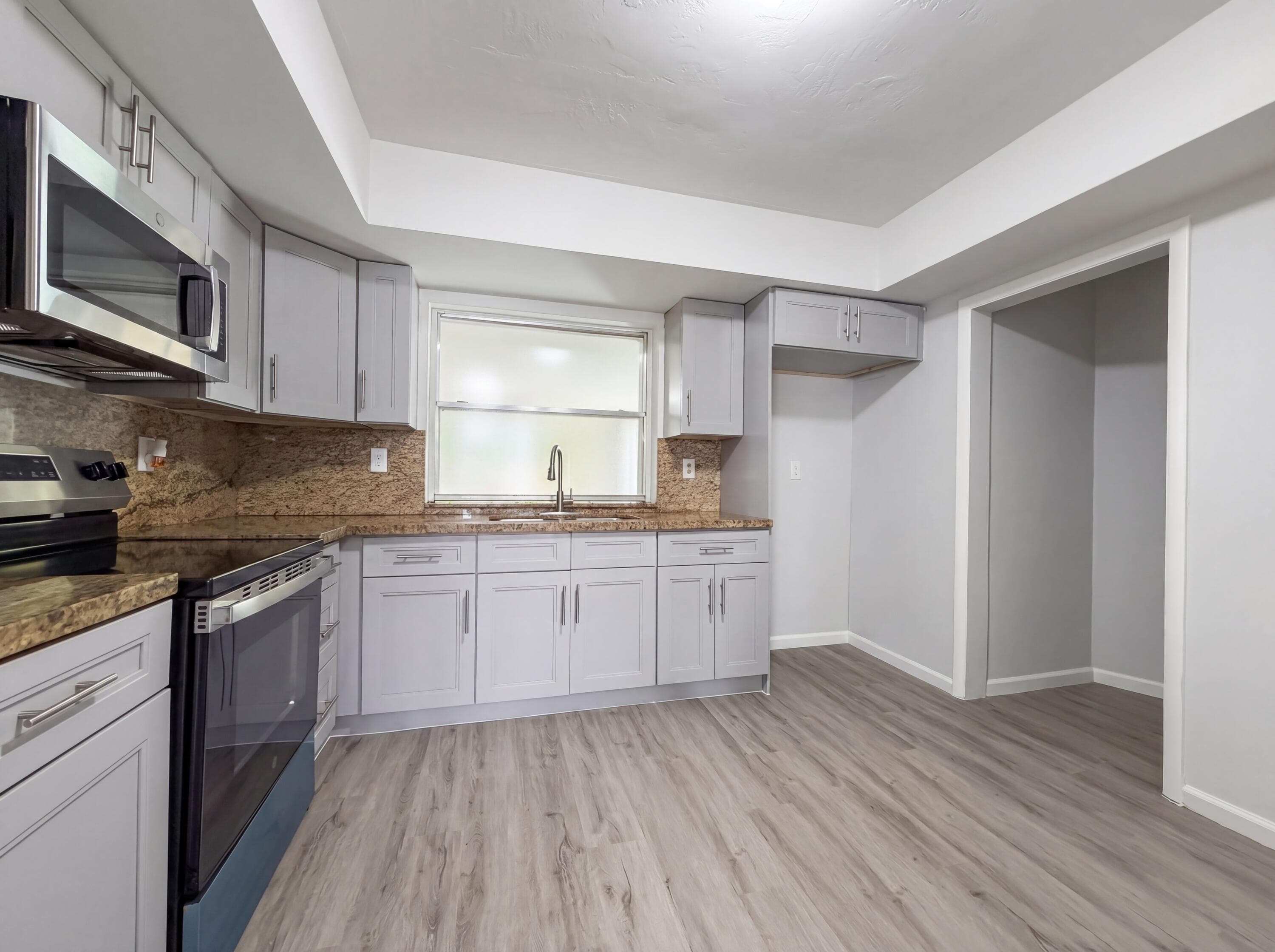 820 NW 78th Avenue, Pembroke Pines, FL 33024 — photo 9 of 18