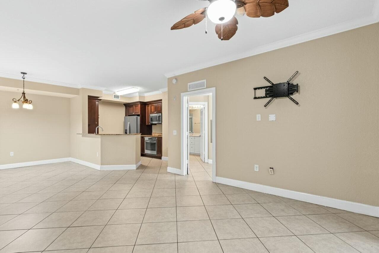 1690 Renaissance Commons Boulevard 1125, Boynton Beach, FL 33426 — photo 7 of 35