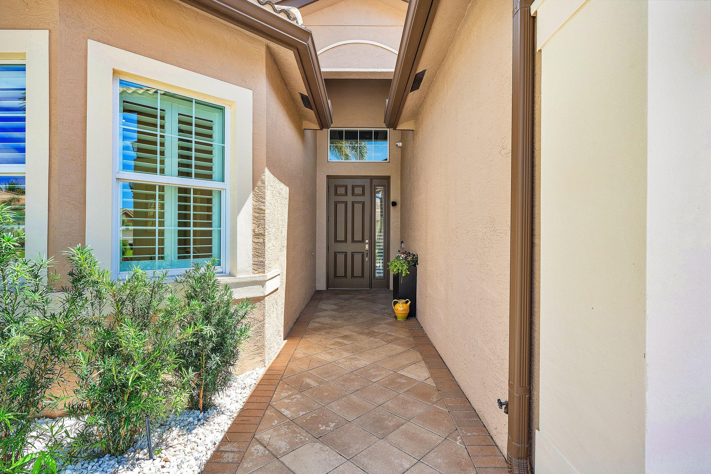 8652 Cathedral Peak Court, Boynton Beach, FL 33473 — photo 4 of 68