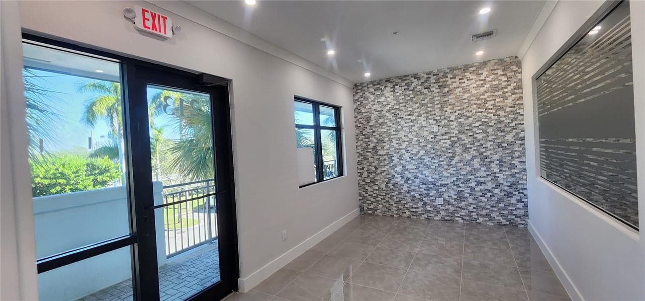 9100 Belvedere Road 213, Royal Palm Beach, FL 33411 — photo 20 of 31