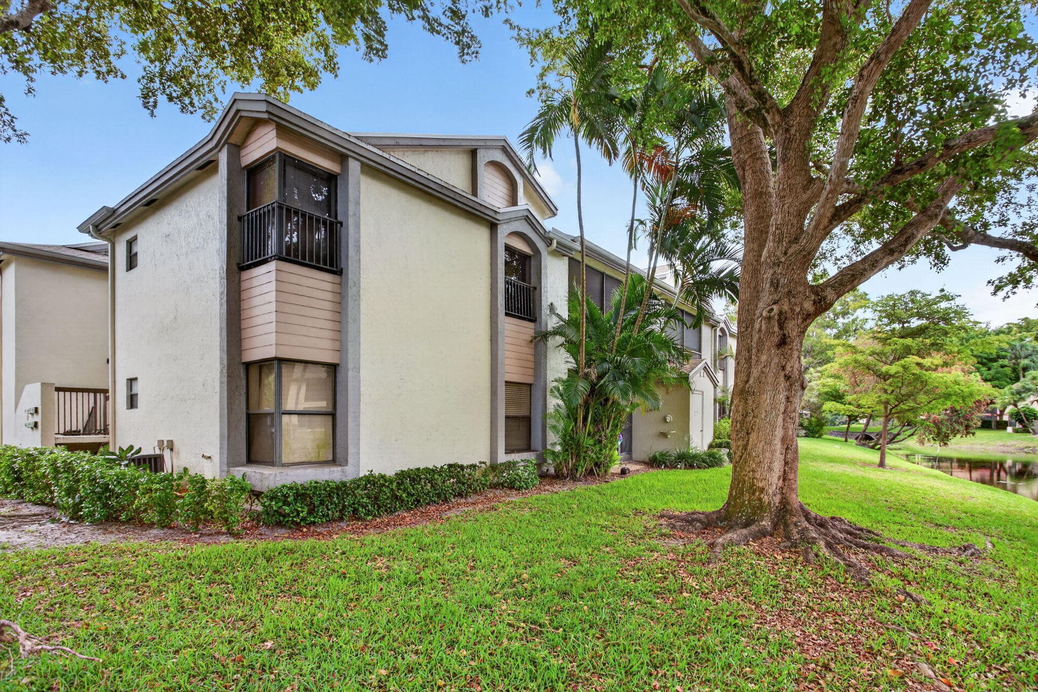 4500 Carambola Circle S 27305, Coconut Creek, FL 33066 — photo 2 of 16