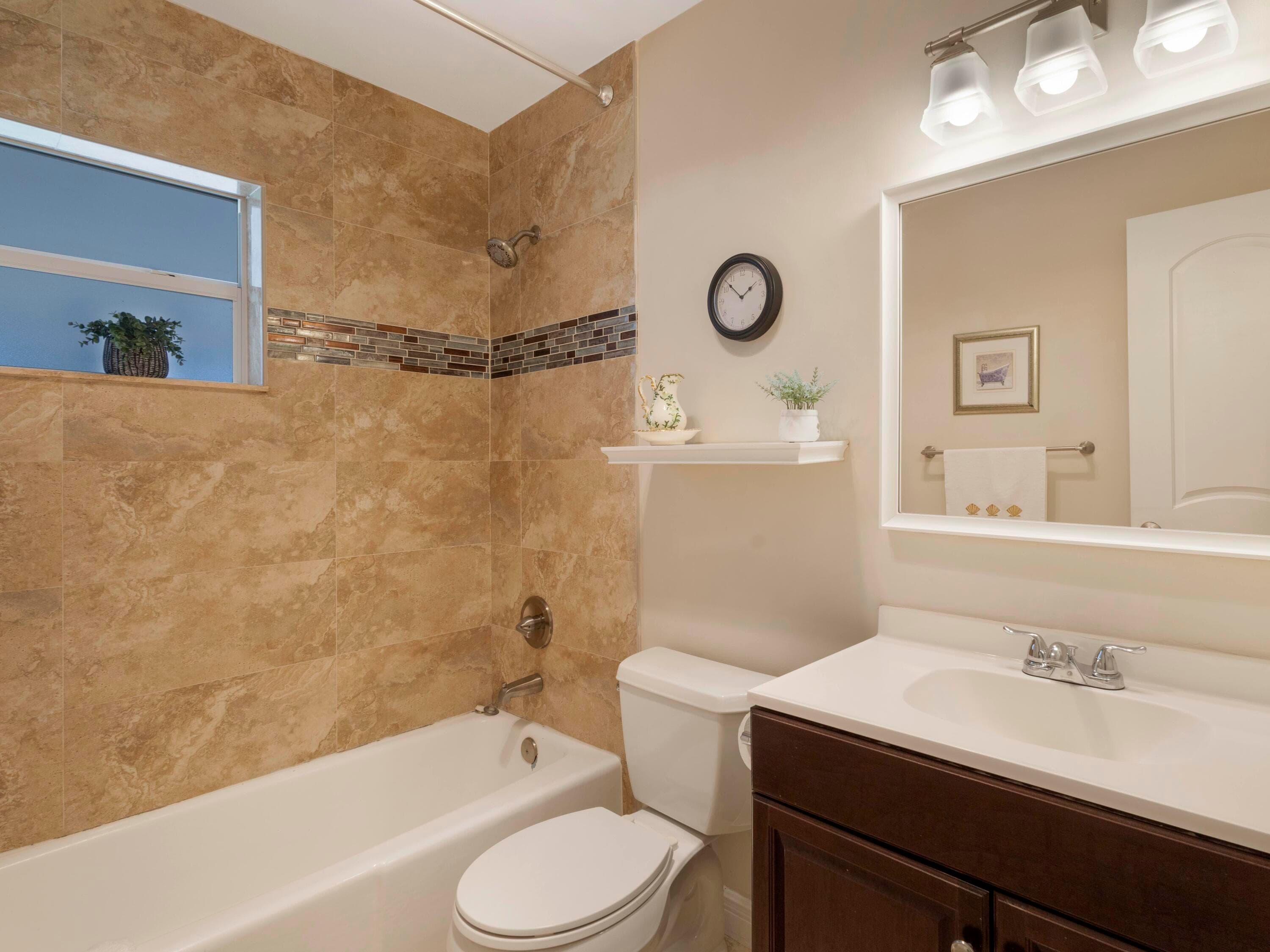 832 Green Street 1, West Palm Beach, FL 33405 — photo 11 of 33