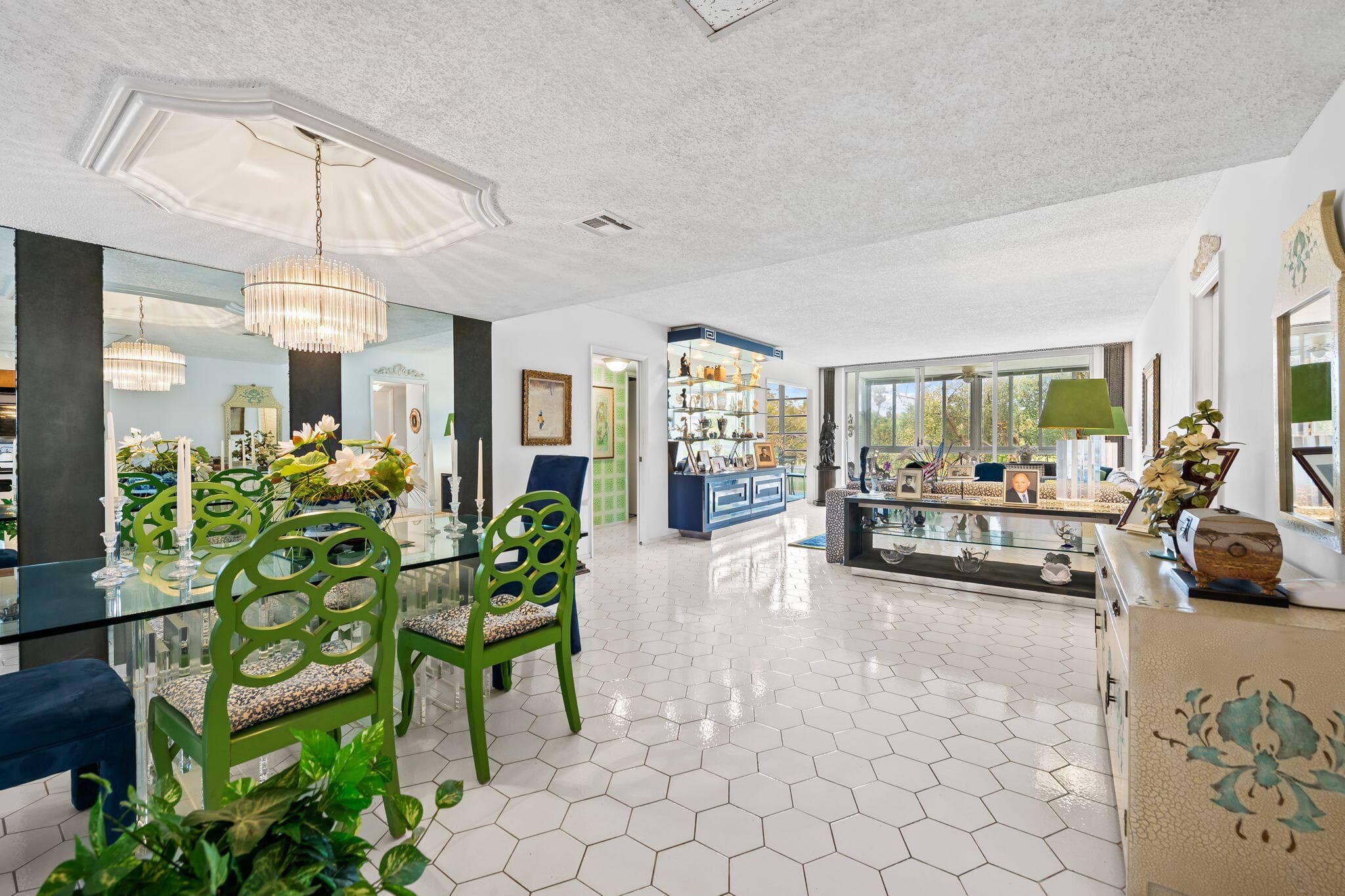 3960 Oaks Clubhouse Drive 304, Pompano Beach, FL 33069 — photo 4 of 22