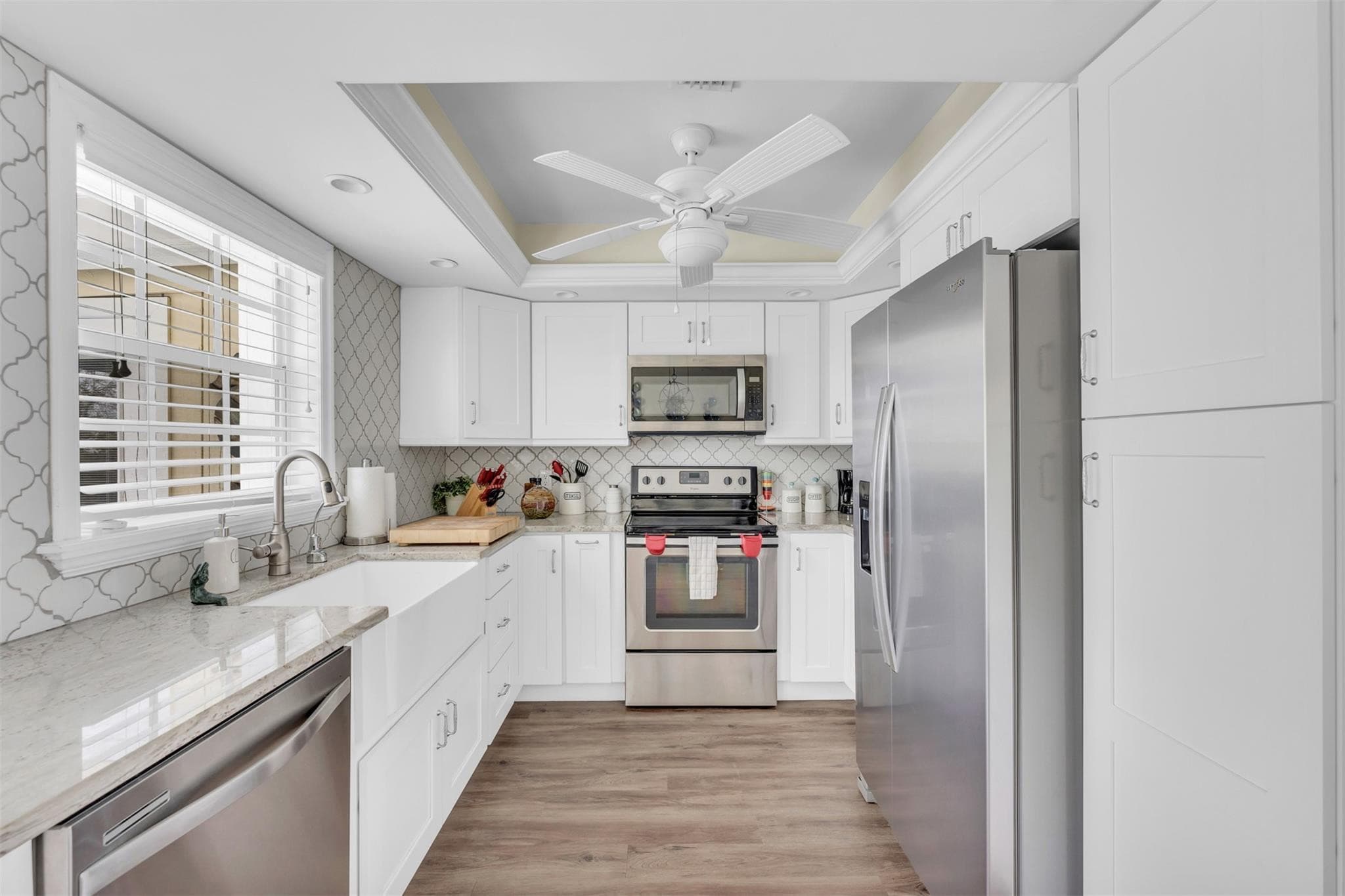 9860 NW 3rd Street, Pembroke Pines, FL 33024 — photo 11 of 25