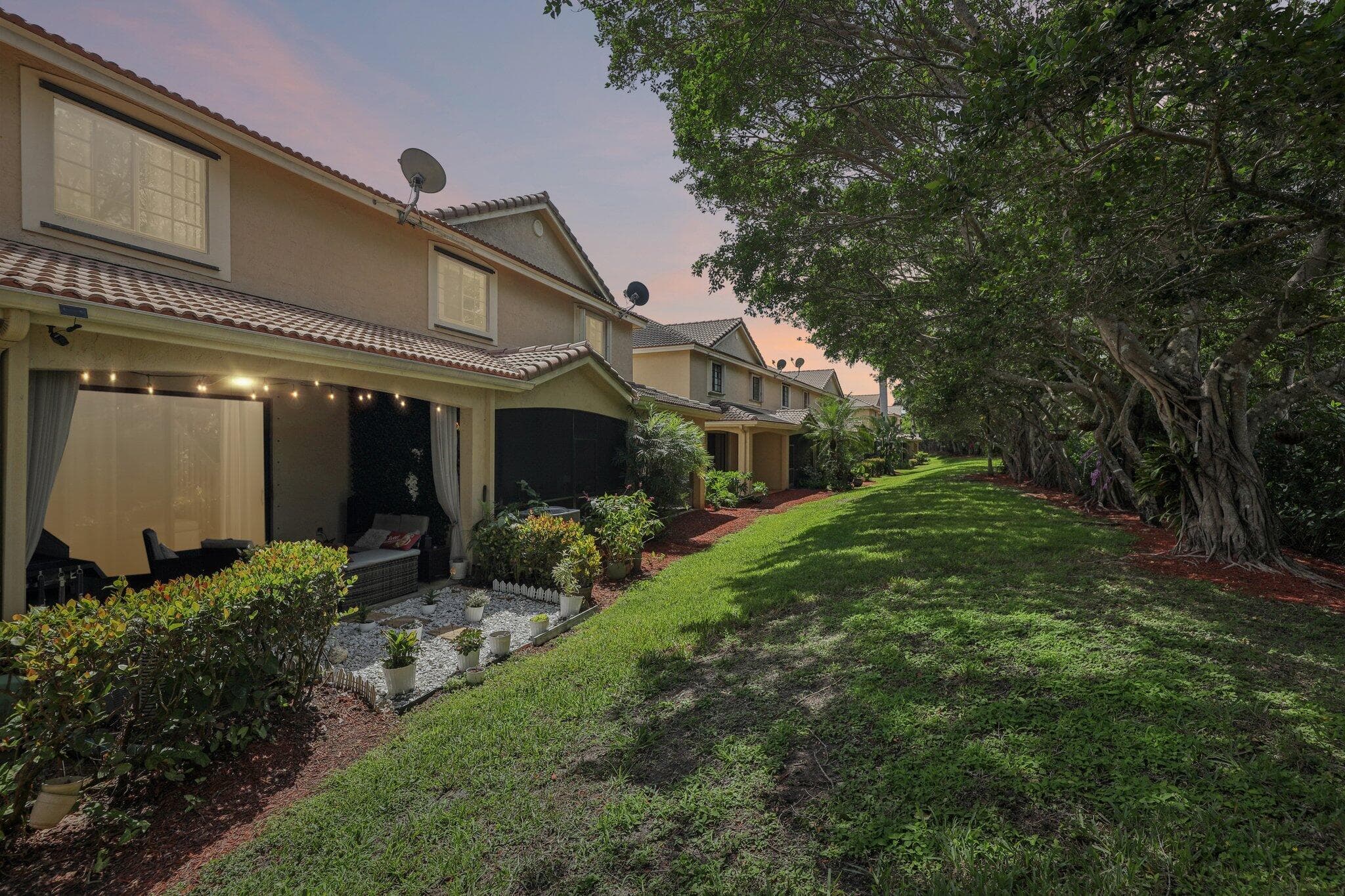 3875 Tree Top Drive, Weston, FL 33332 — photo 35 of 51