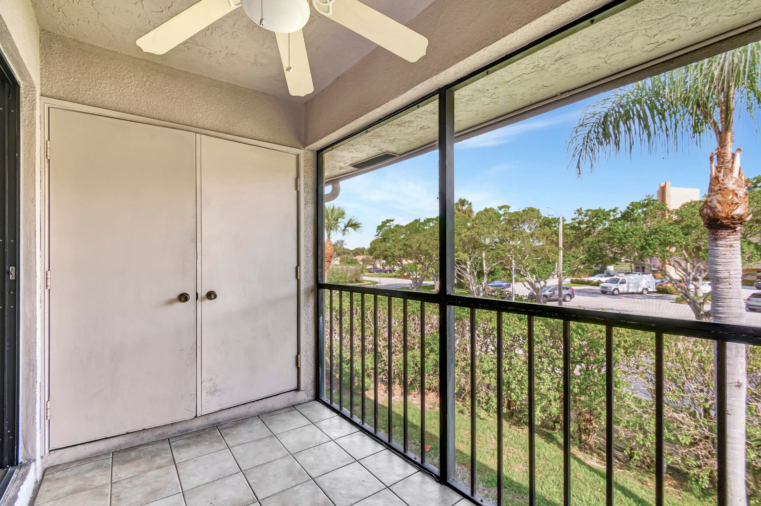 351 Club Circle 207, Boca Raton, FL 33487 — photo 22 of 28