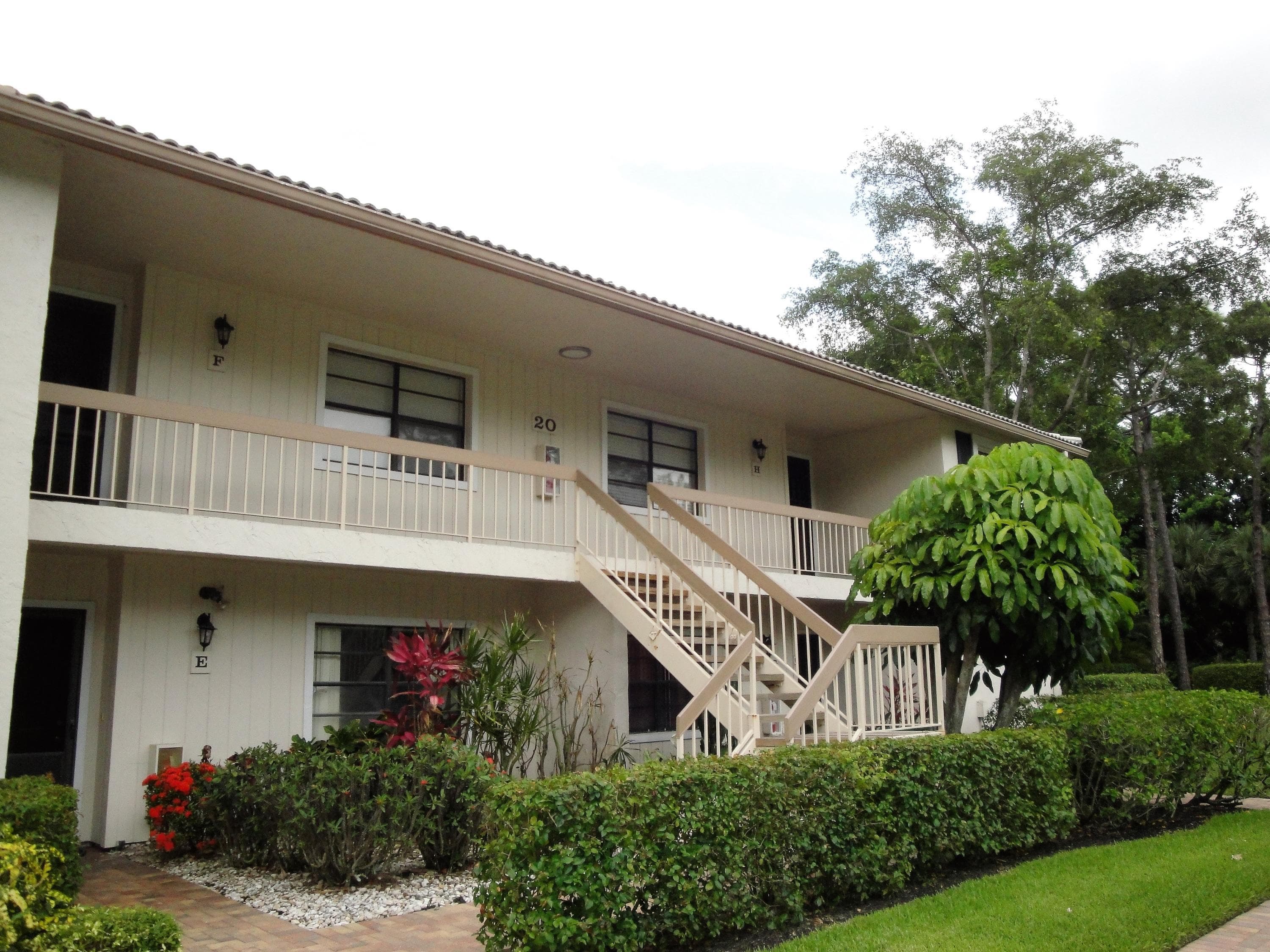 20 Westgate Lane F, Boynton Beach, FL 33436 — photo 1 of 59