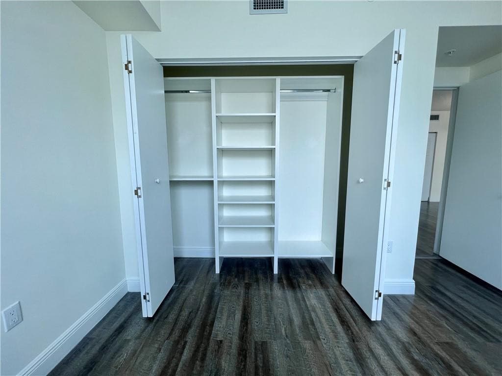 110 SW 12 Street 907, Miami, FL 33130 — photo 5 of 18