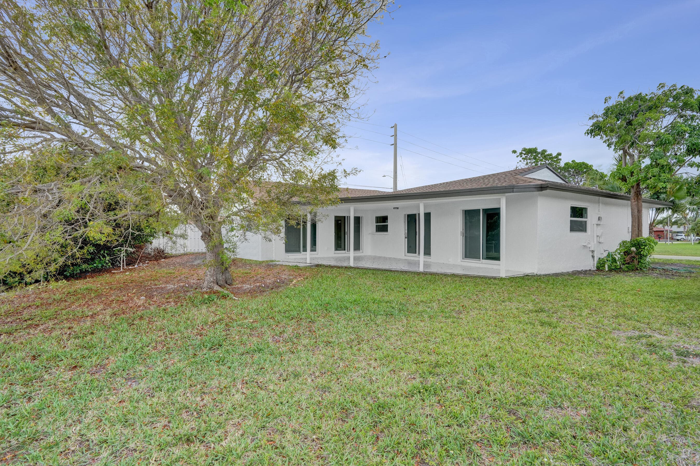 6606 NW 95th Avenue, Tamarac, FL 33321 — photo 17 of 33
