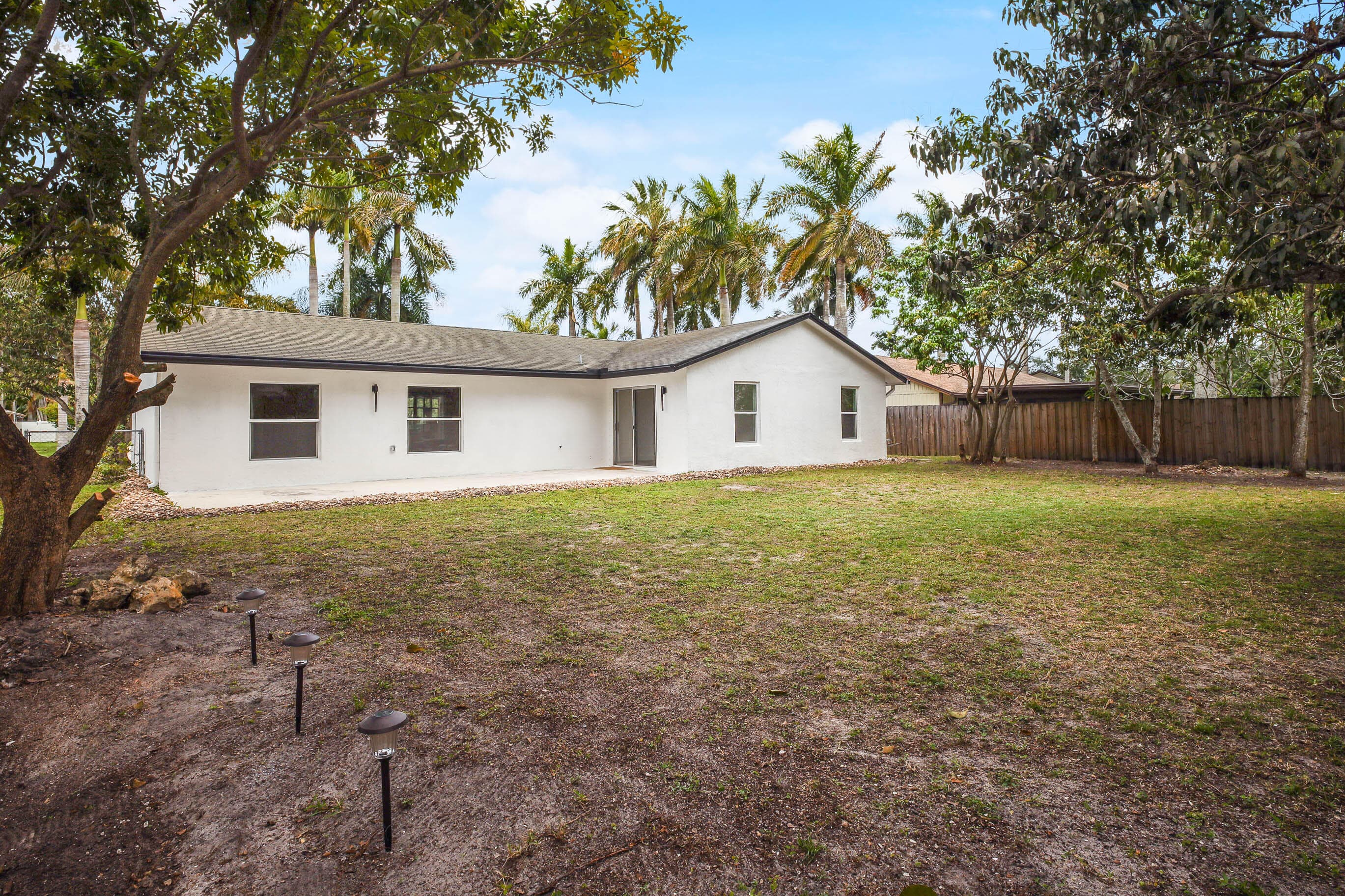 430 La Mancha Avenue, Royal Palm Beach, FL 33411 — photo 39 of 56