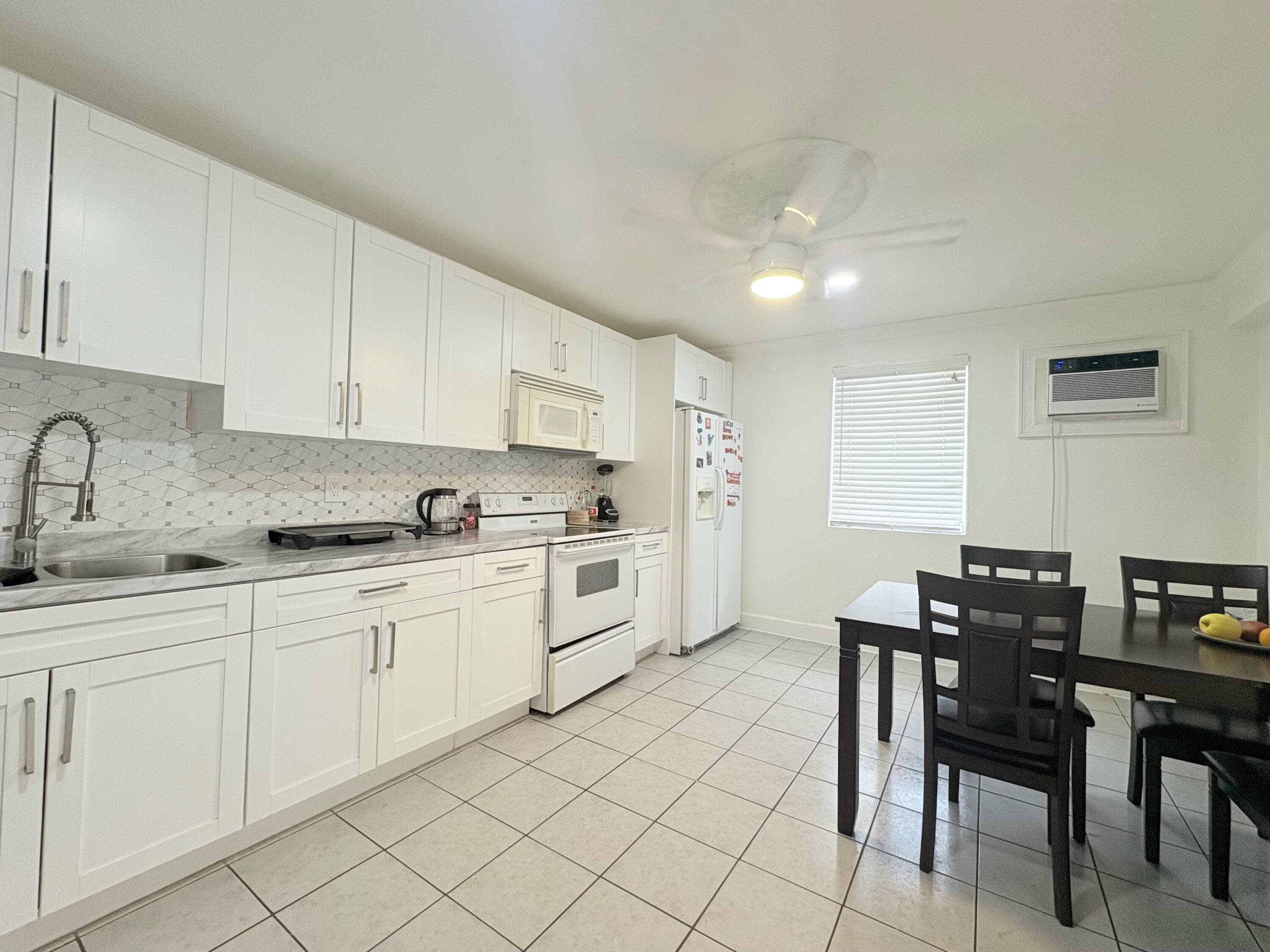 4158 Faith Street, West Palm Beach, FL 33406 — photo 12 of 33