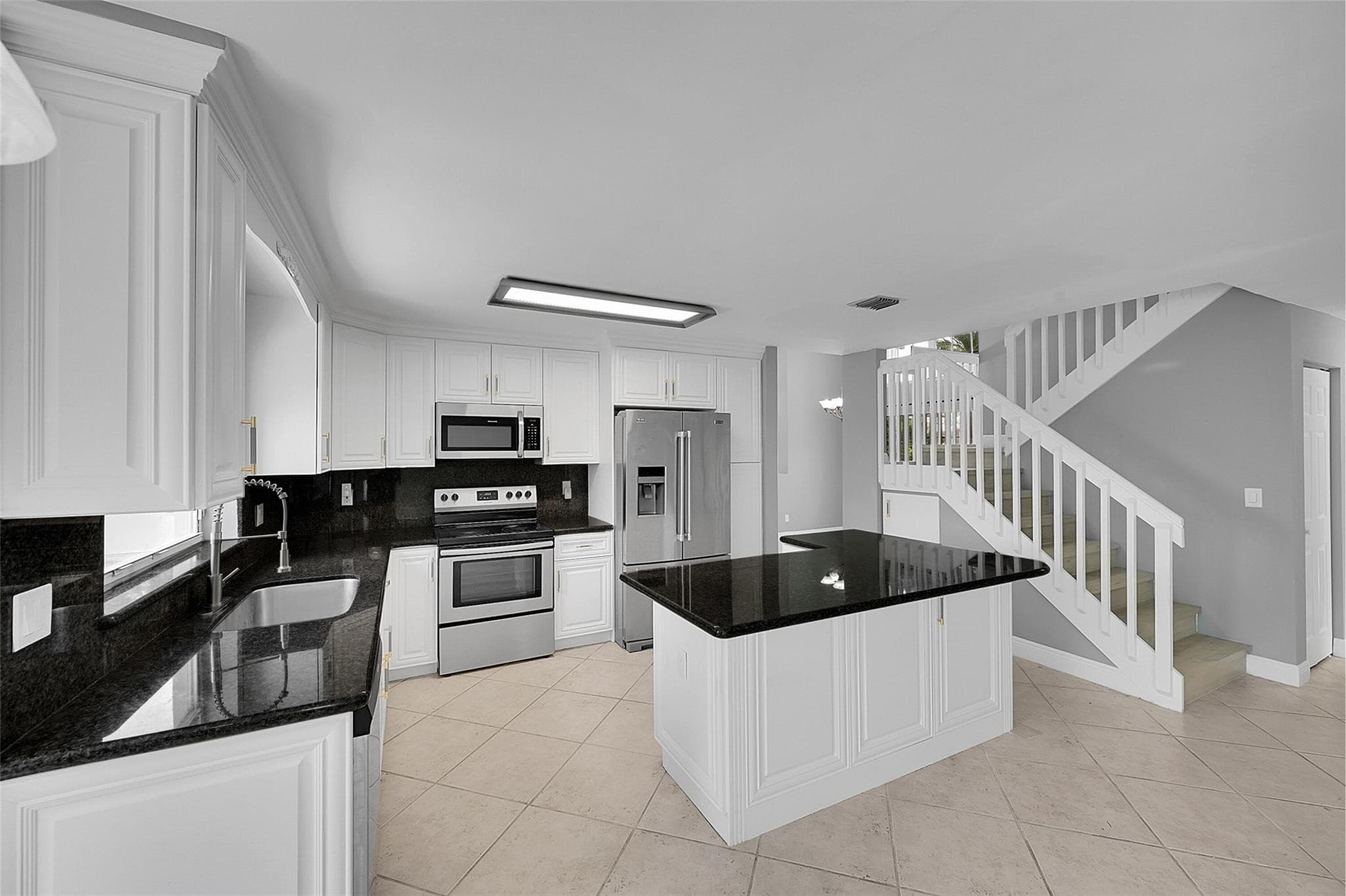 8236 White Rock Circle, Boynton Beach, FL 33436 — photo 15 of 63