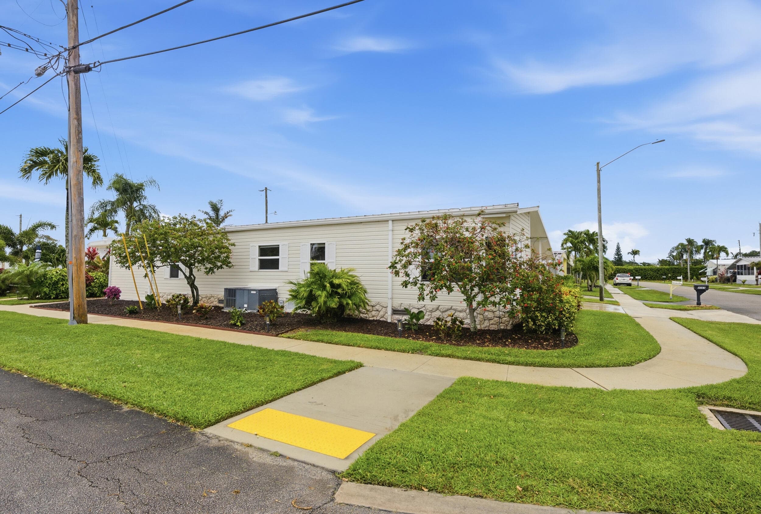 4069 Mission Bell Drive, Boynton Beach, FL 33436 — photo 4 of 32
