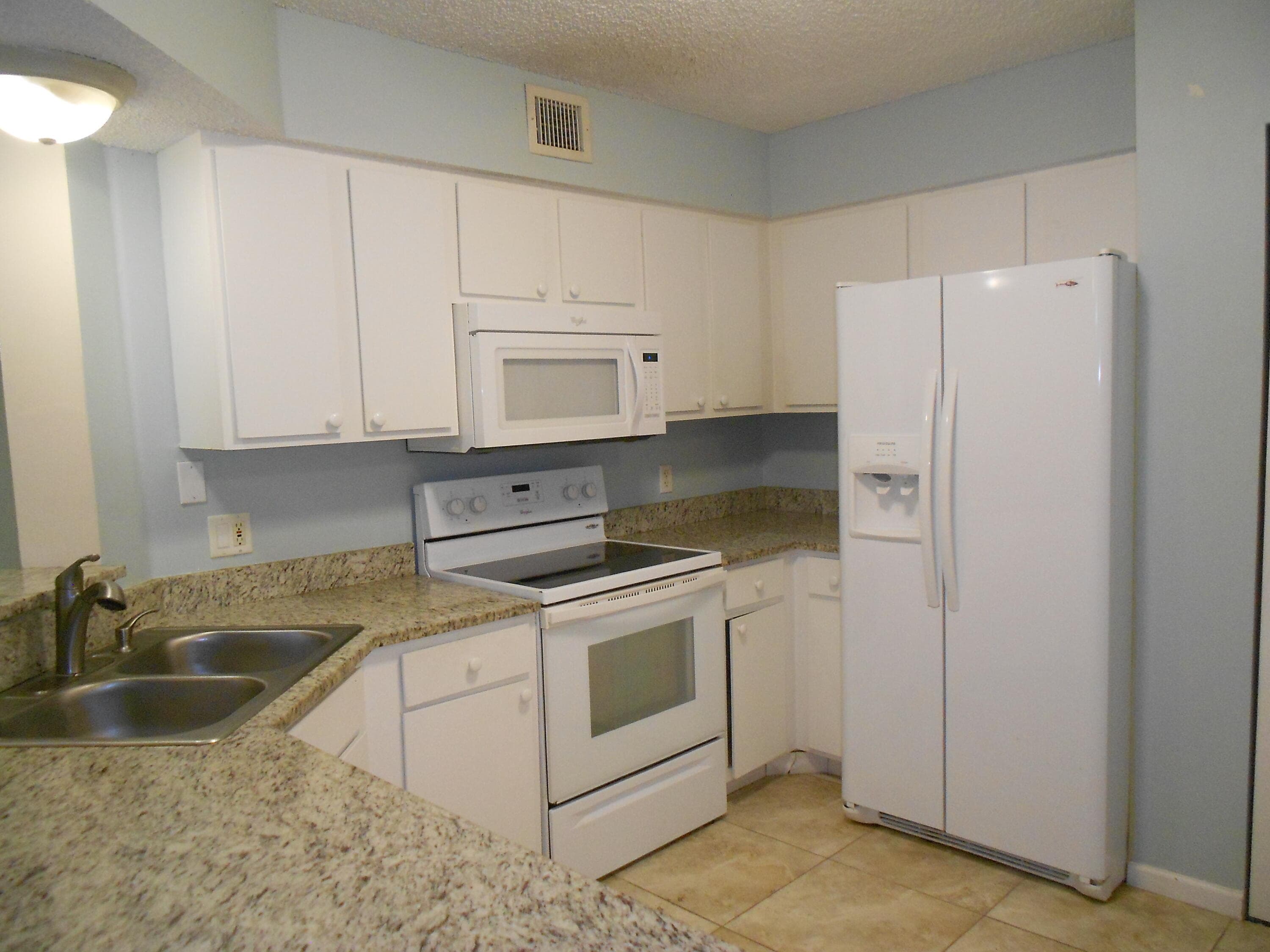 300 Scotia Drive 203, Hypoluxo, FL 33462 — photo 1 of 27