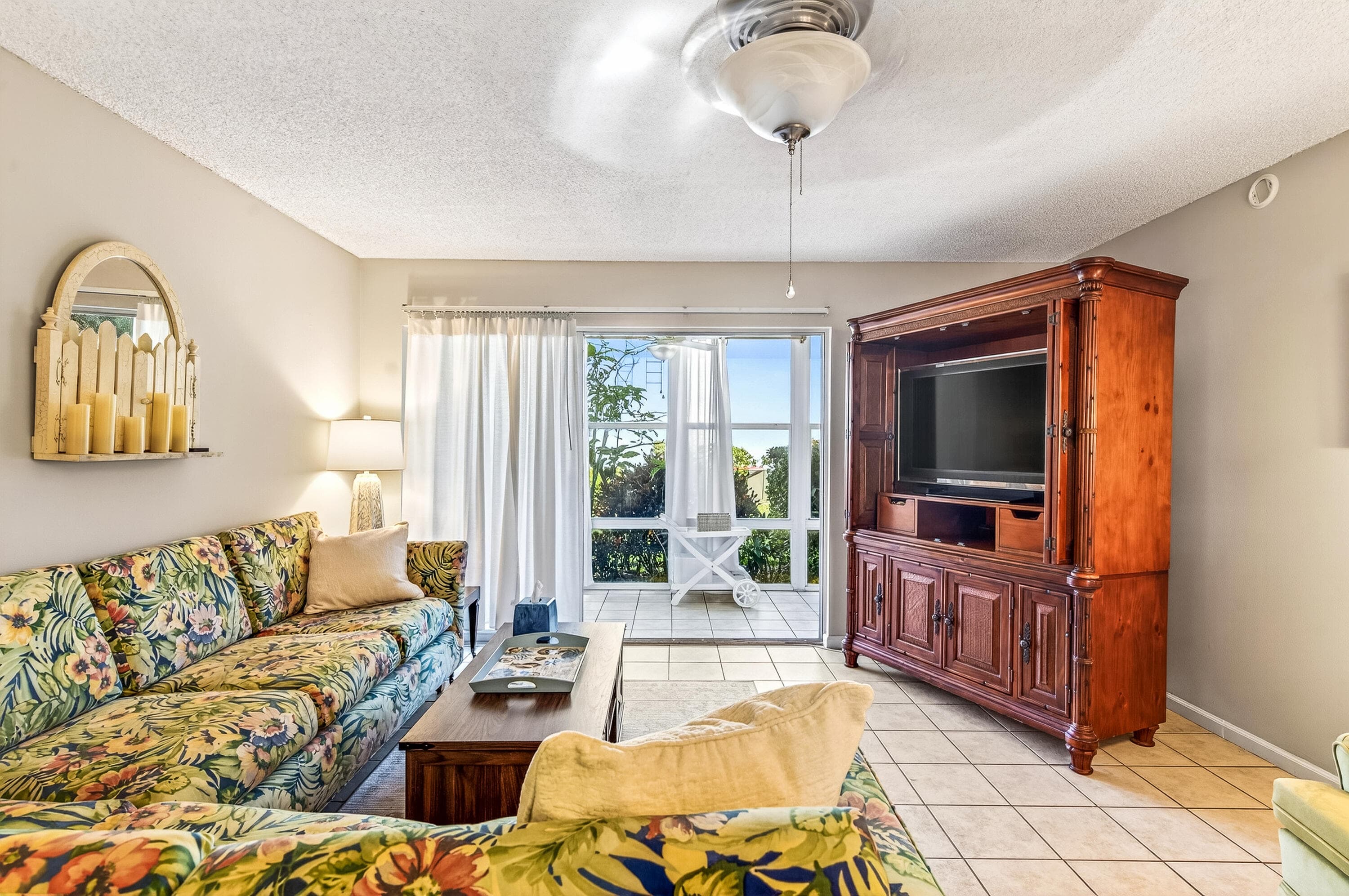 1901 Indian River Boulevard 105-e, Vero Beach, FL 32960 — photo 4 of 42