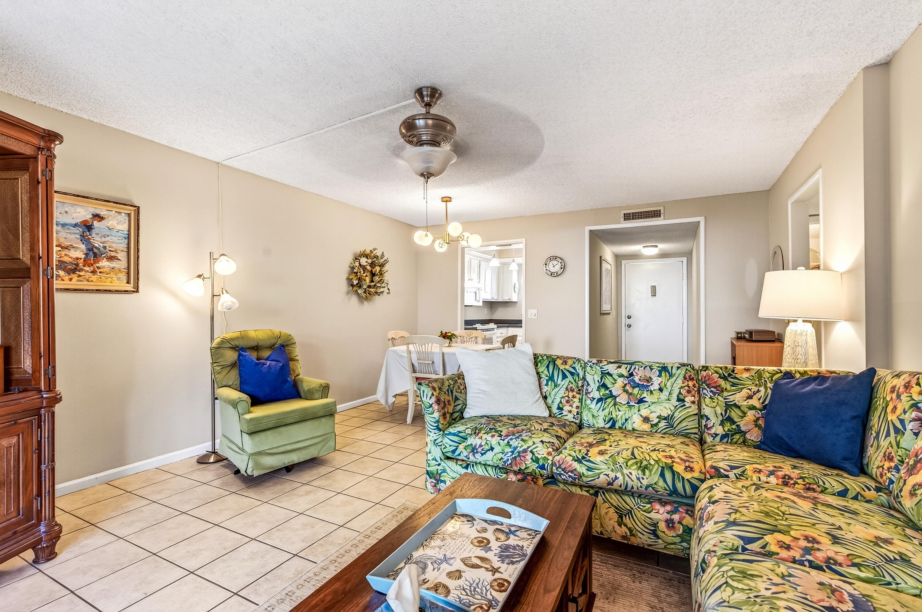 1901 Indian River Boulevard 105-e, Vero Beach, FL 32960 — photo 7 of 42