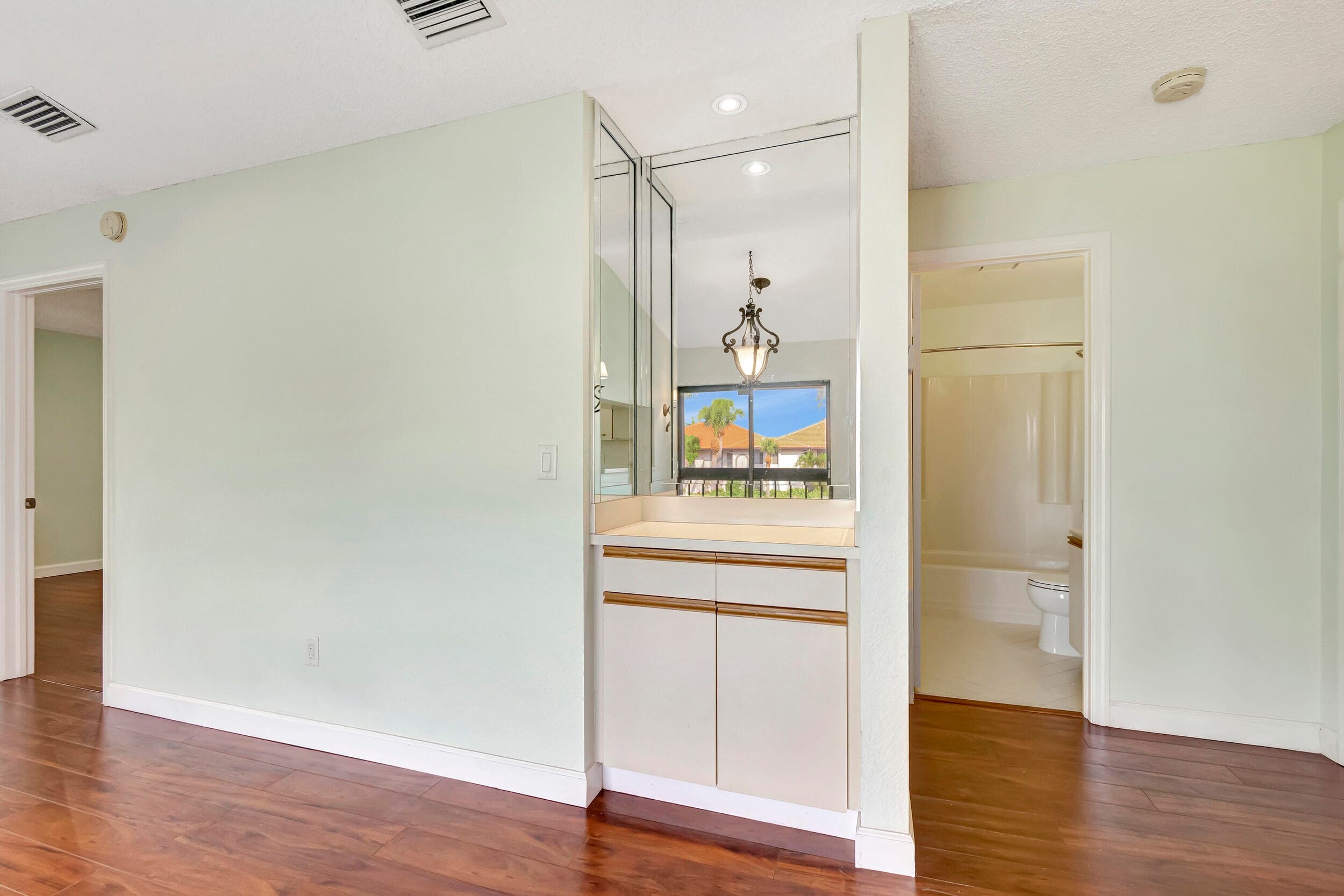 351 Club Circle 207, Boca Raton, FL 33487 — photo 7 of 28