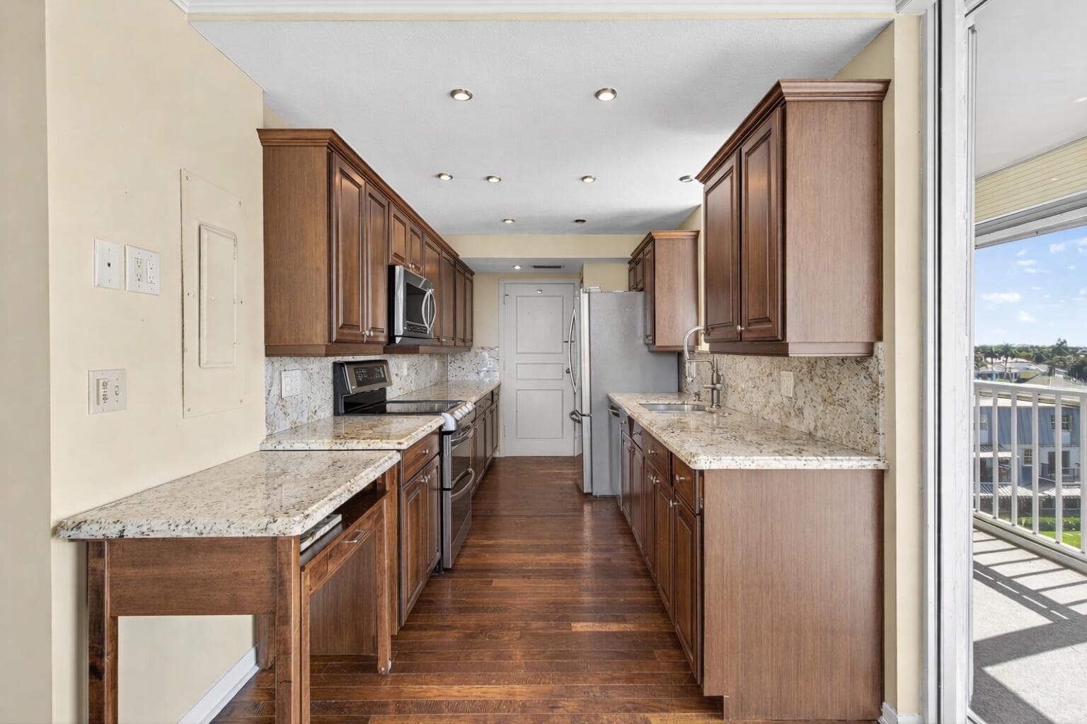 2000 S Ocean Boulevard 403, Delray Beach, FL 33483 — photo 14 of 39