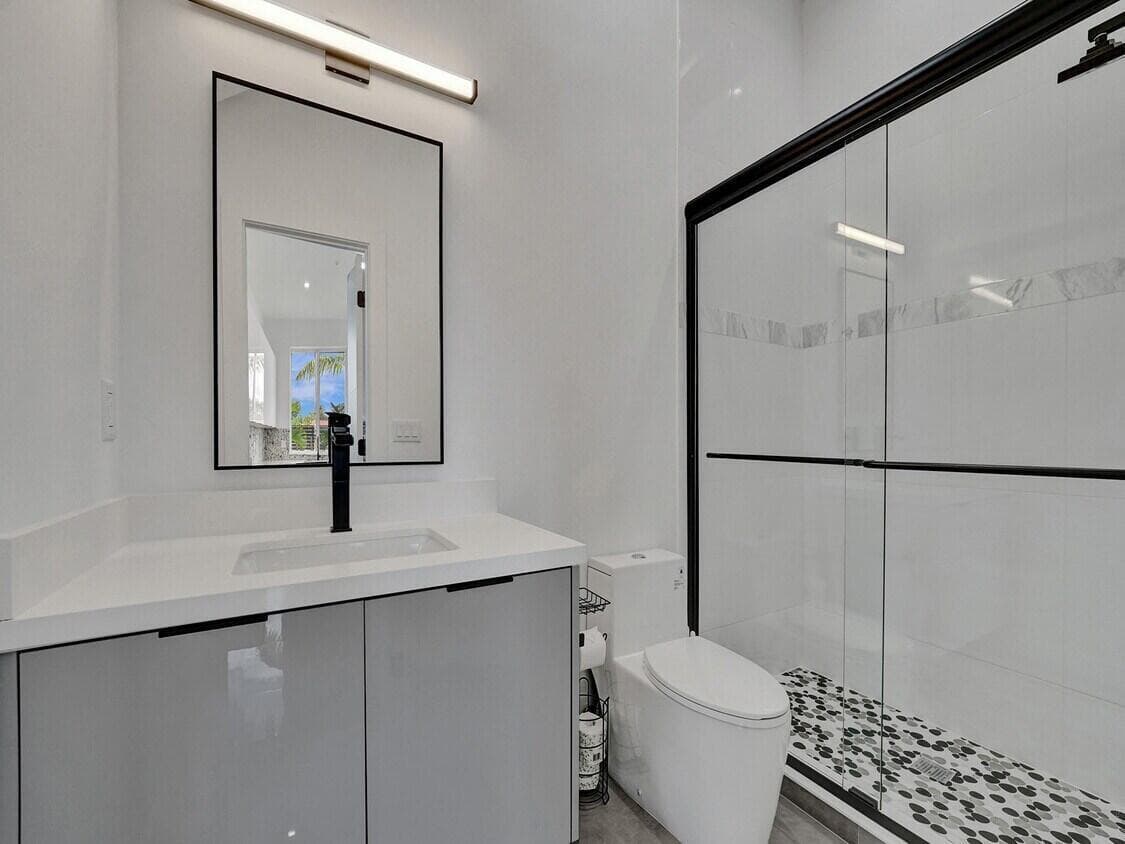 1220 NE 15th Avenue, Fort Lauderdale, FL 33304 — photo 13 of 36