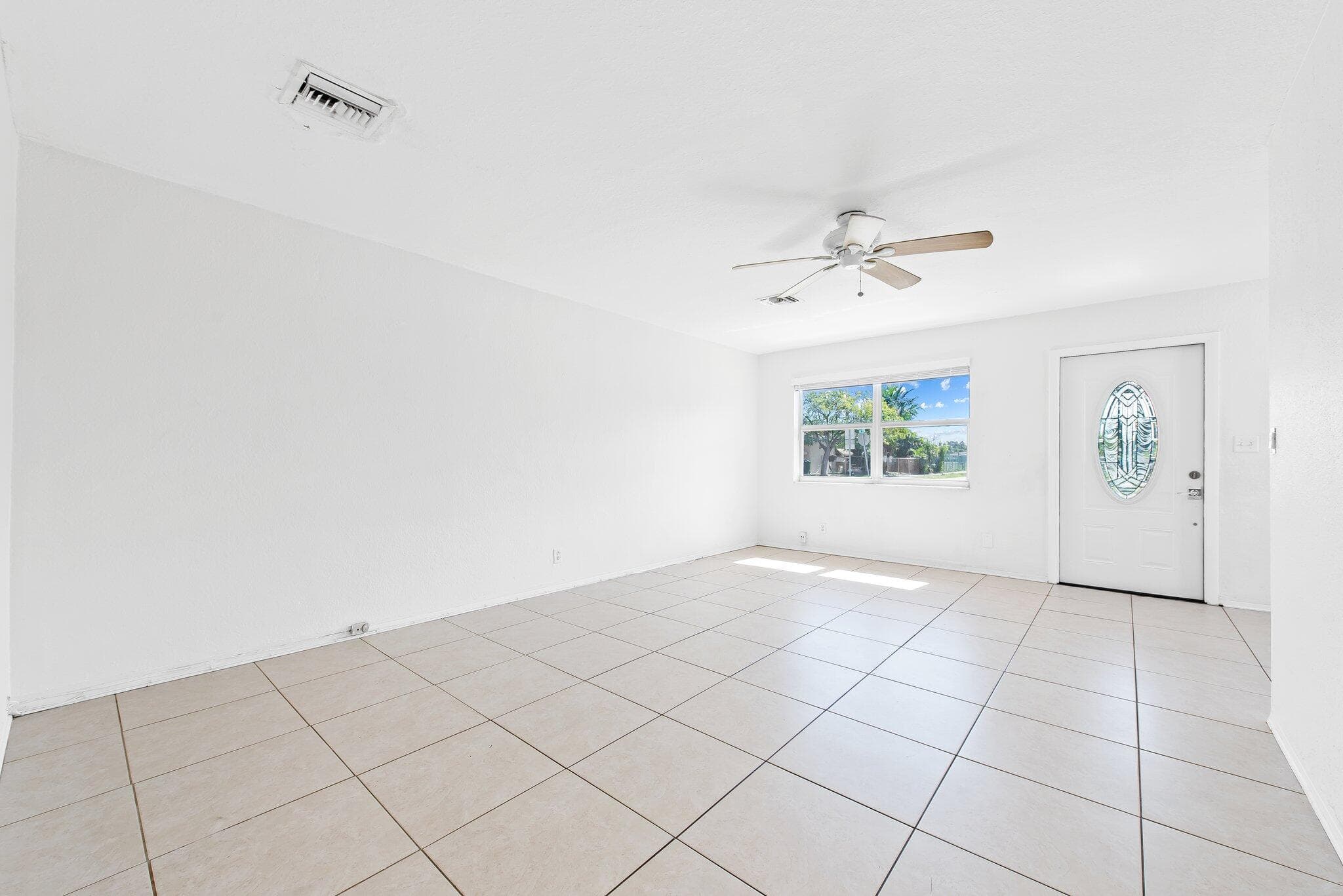 271 NE 57th Court 1-2, Oakland Park, FL 33334 — photo 7 of 33