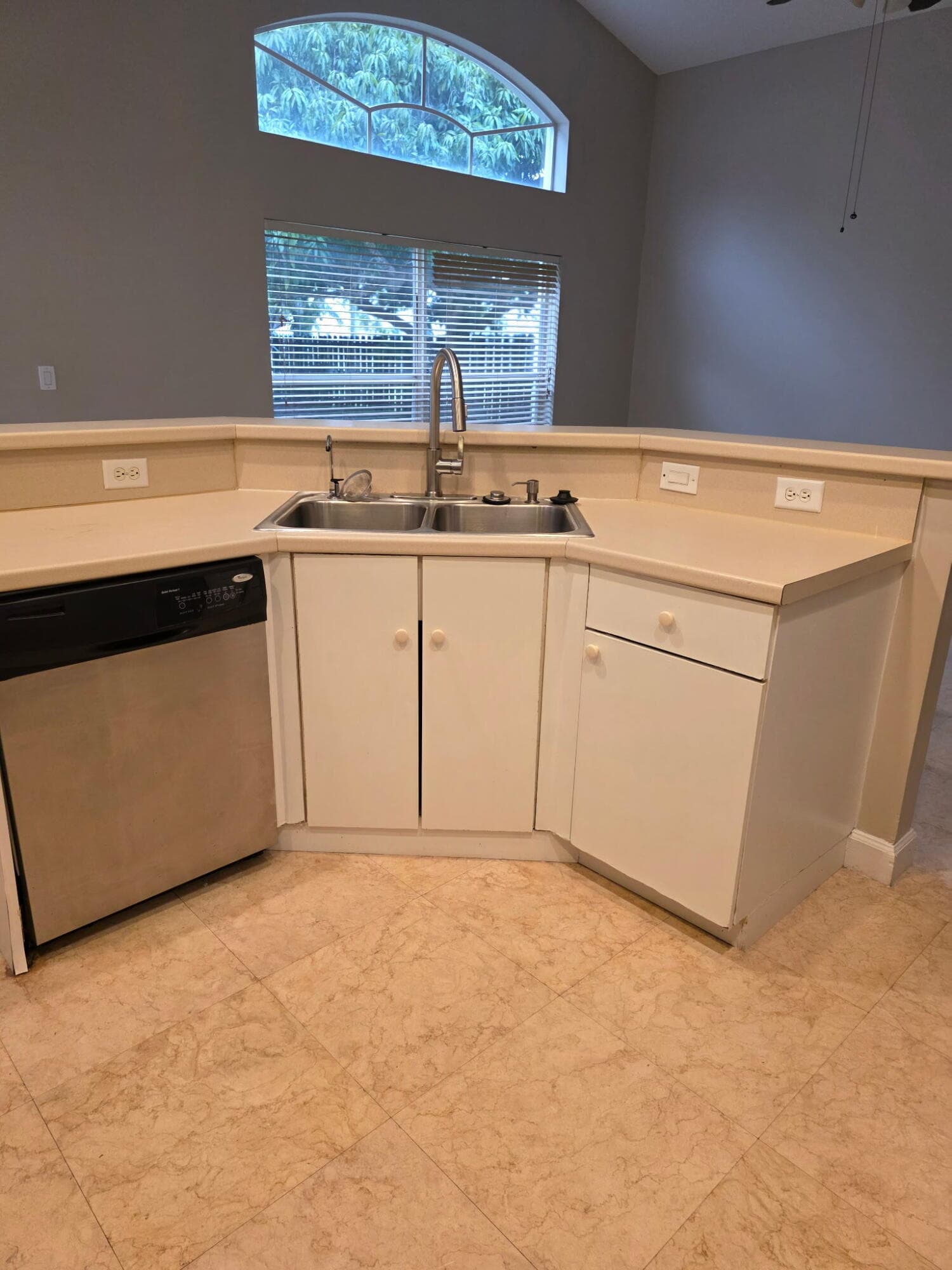1350 NW 143rd Avenue, Pembroke Pines, FL 33028 — photo 5 of 14
