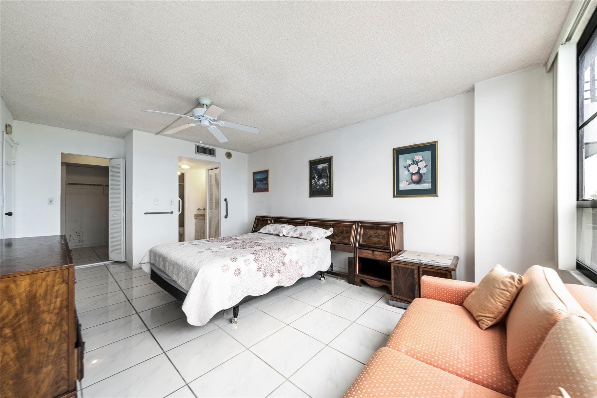 600 Three Islands Boulevard 301, Hallandale Beach, FL 33009 — photo 14 of 22