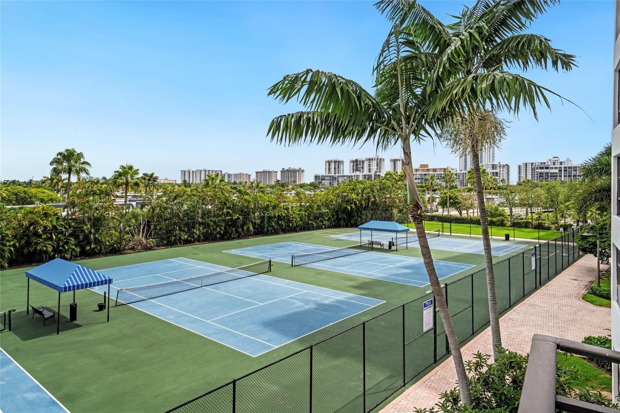 600 Three Islands Boulevard 301, Hallandale Beach, FL 33009 — photo 21 of 22