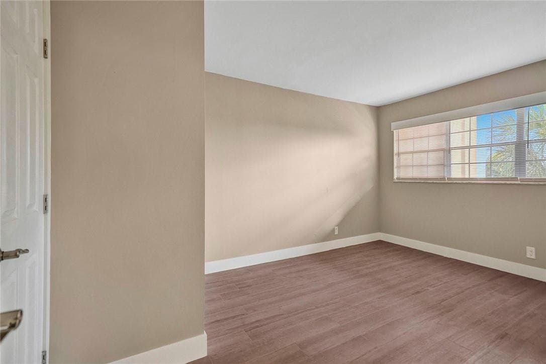 3051 S Palm Aire Drive 407, Pompano Beach, FL 33069 — photo 12 of 50