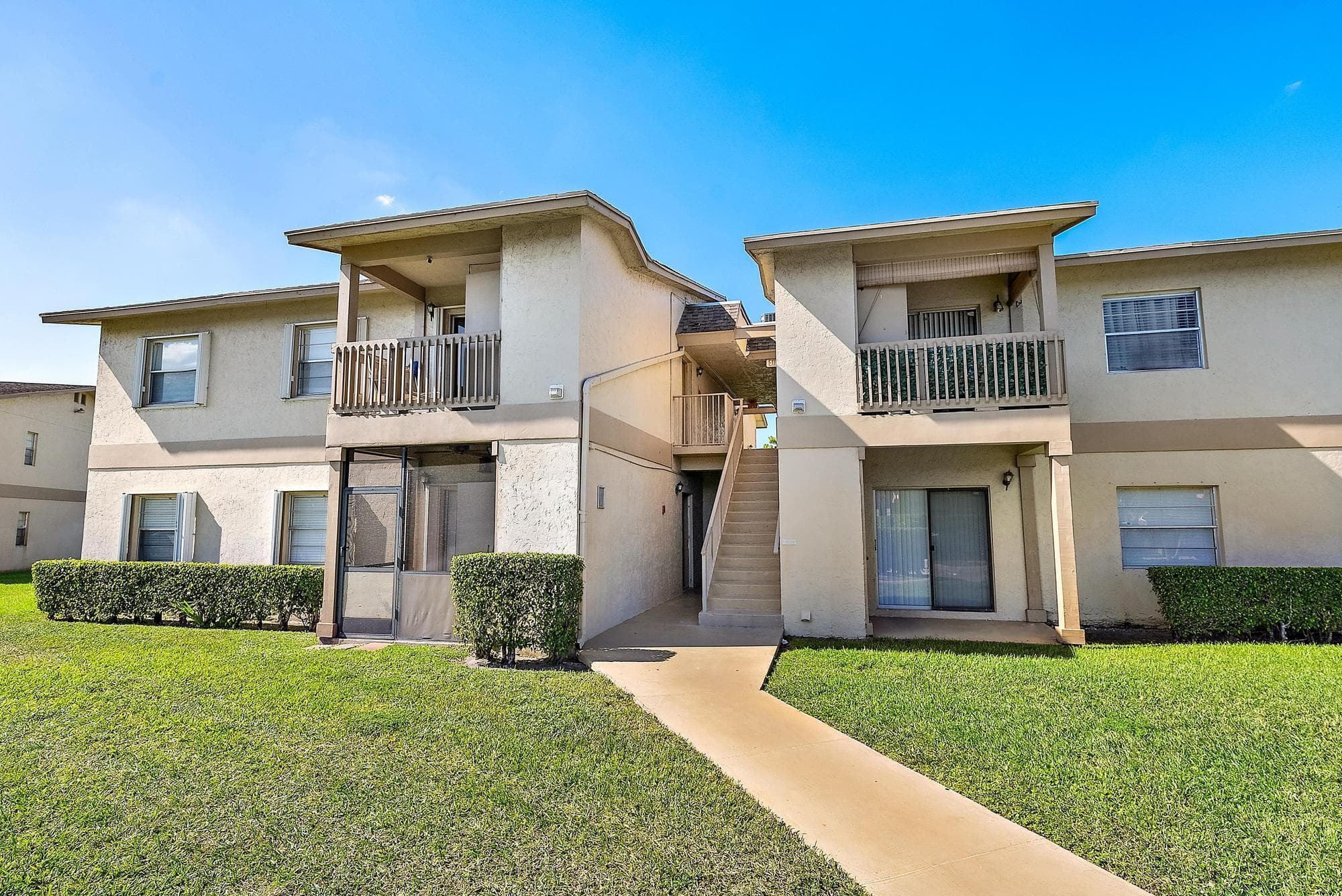 1790 Abbey Road 203, West Palm Beach, FL 33415 — photo 1 of 13