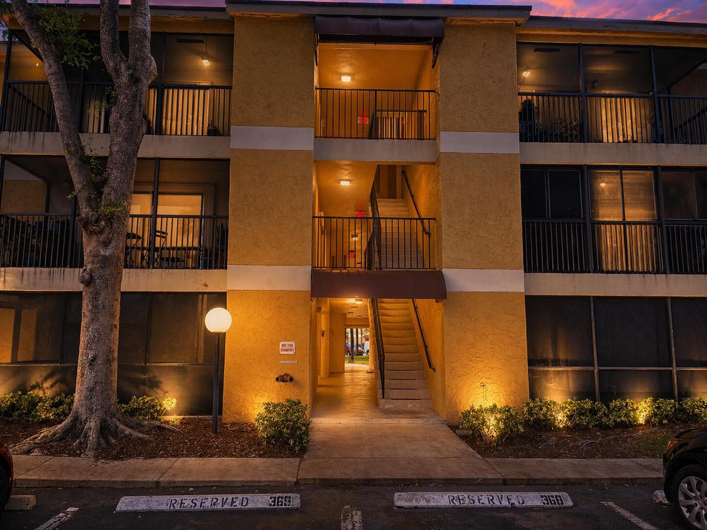 3083 N Oakland Forest Drive 308, Oakland Park, FL 33309 — photo 1 of 53