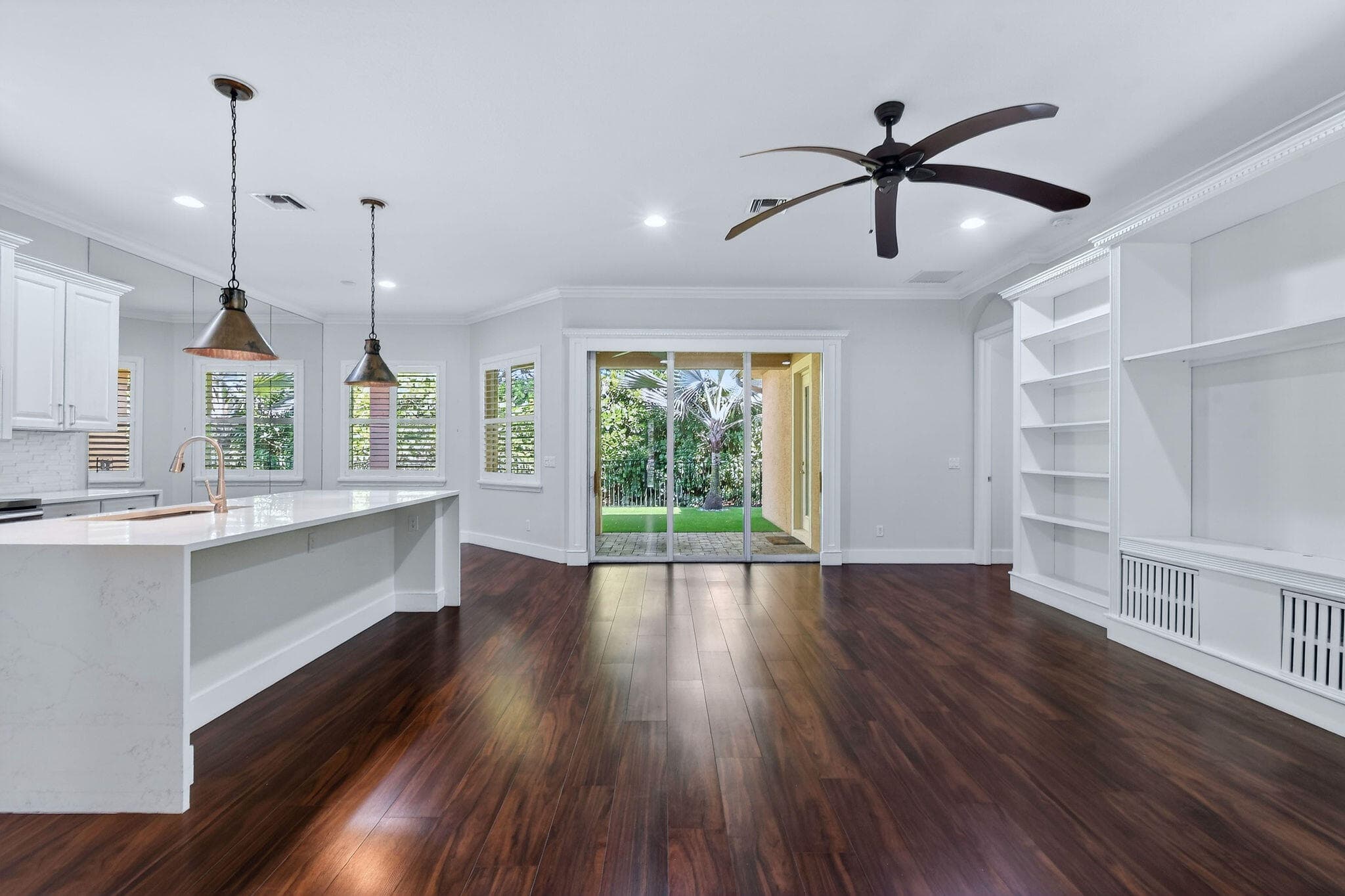 12077 Aviles Circle, Palm Beach Gardens, FL 33418 — photo 4 of 48