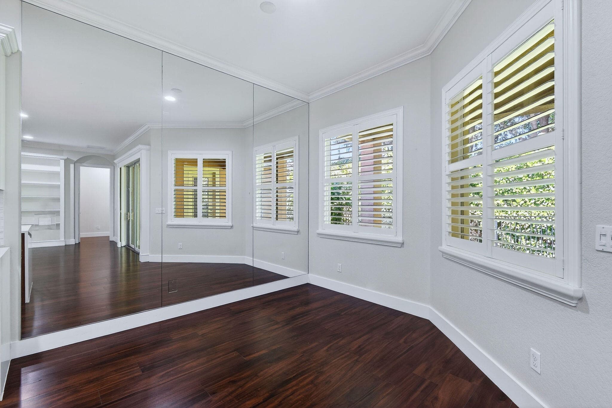 12077 Aviles Circle, Palm Beach Gardens, FL 33418 — photo 21 of 48