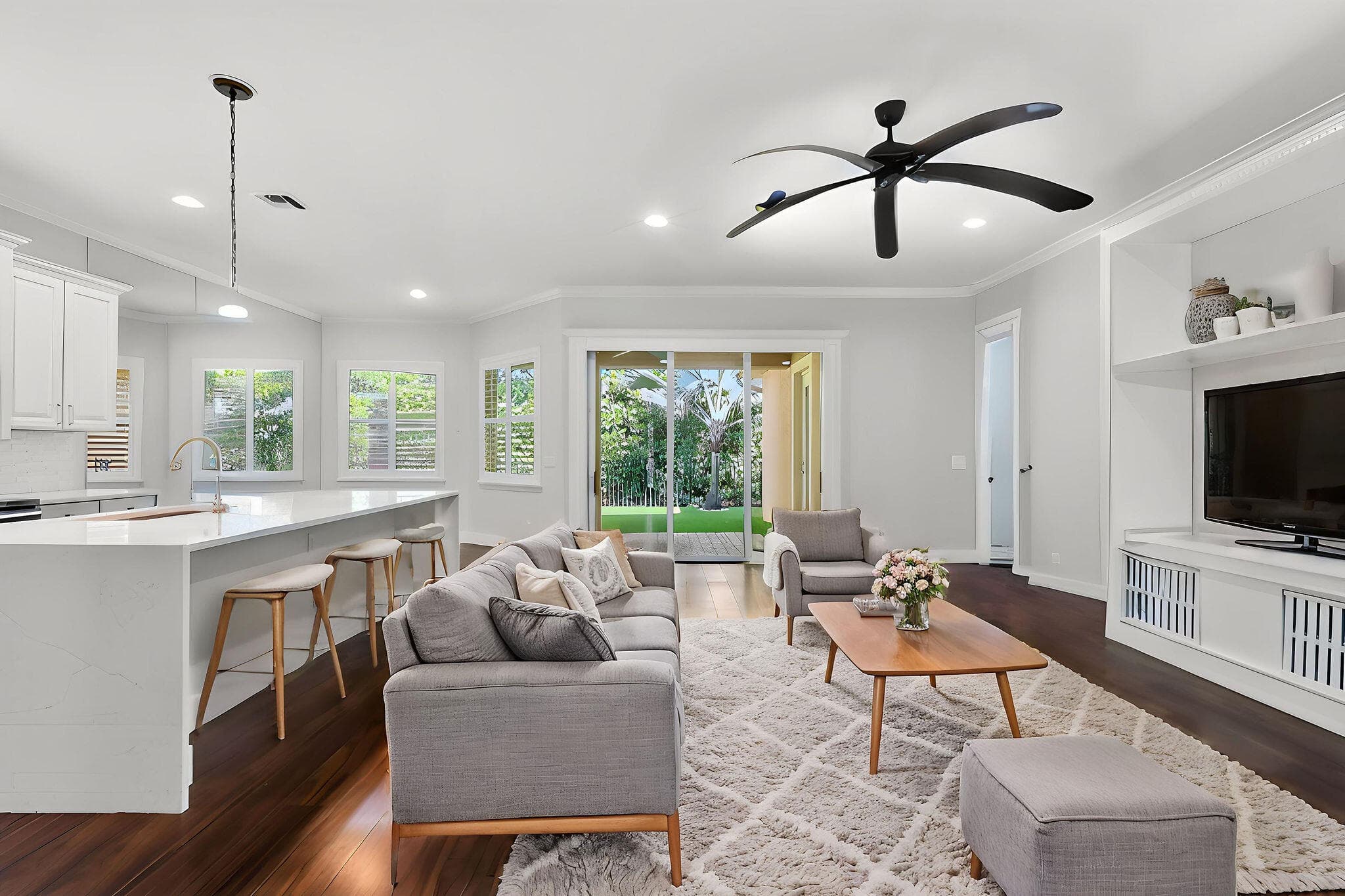 12077 Aviles Circle, Palm Beach Gardens, FL 33418 — photo 5 of 48