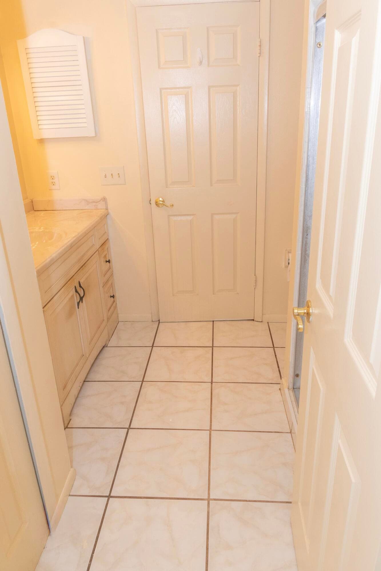662 NW Bayshore Boulevard, Port St. Lucie, FL 34983 — photo 11 of 18