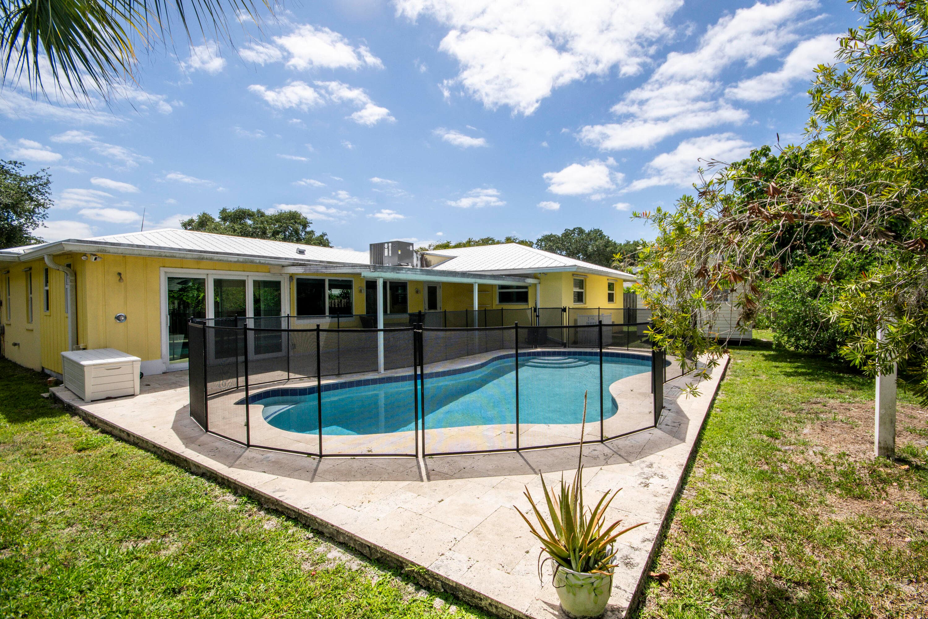 4359 Daffodil Circle N, Palm Beach Gardens, FL 33410 — photo 31 of 38