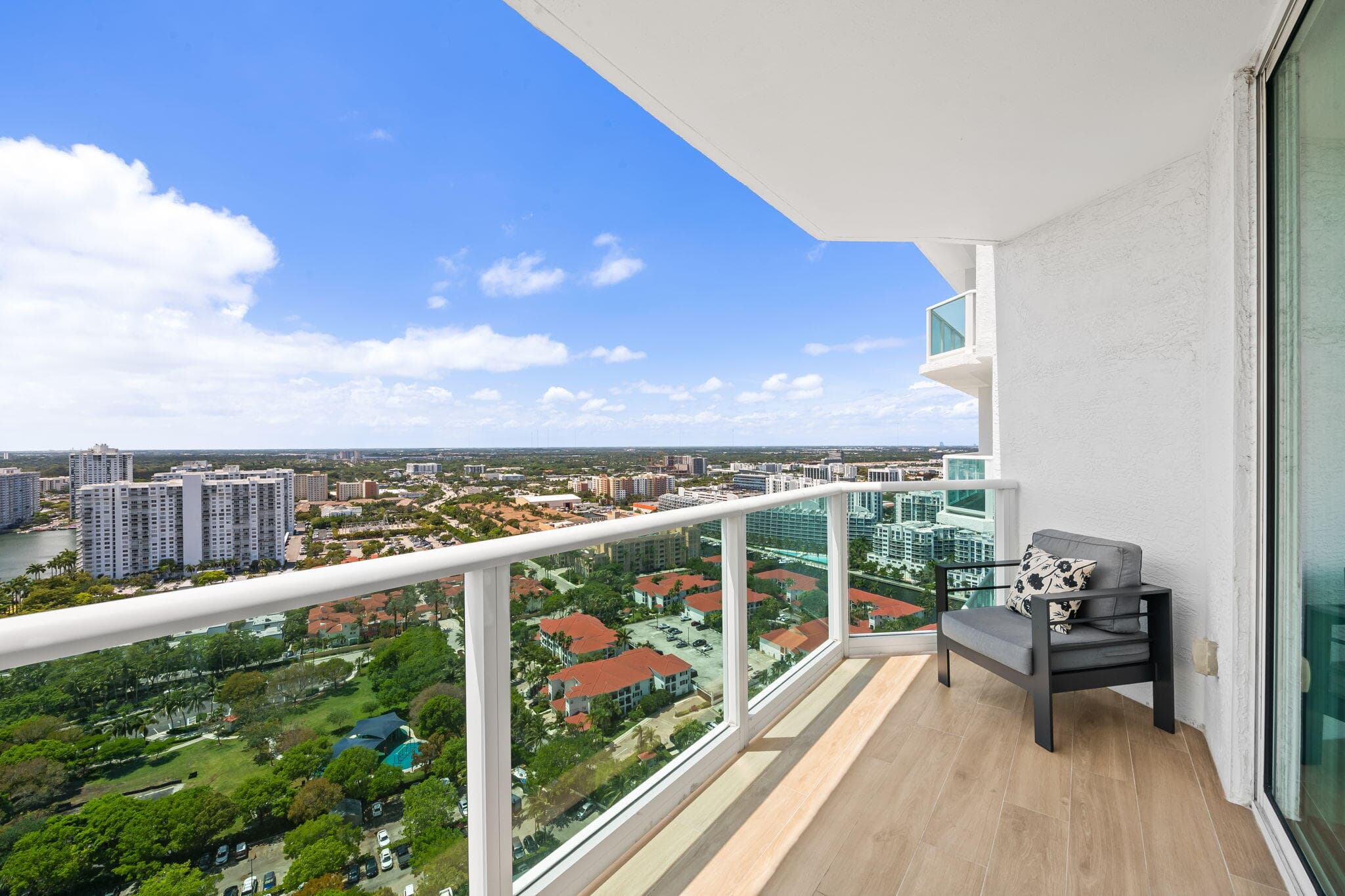 3301 NE 183rd Street 2906, Aventura, FL 33160 — photo 25 of 34