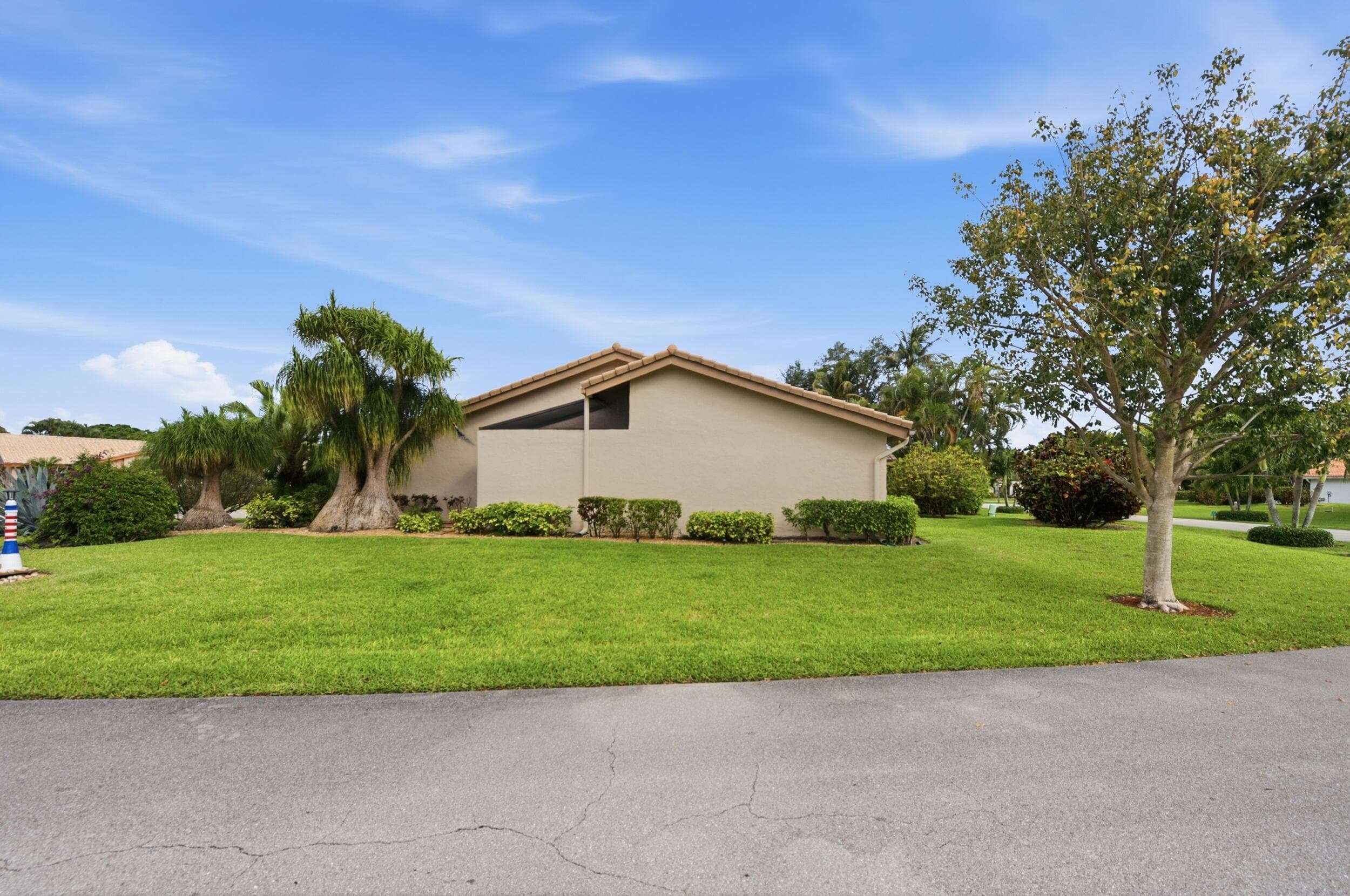 5743 Lakeview Mews Drive, Boynton Beach, FL 33437 — photo 5 of 50