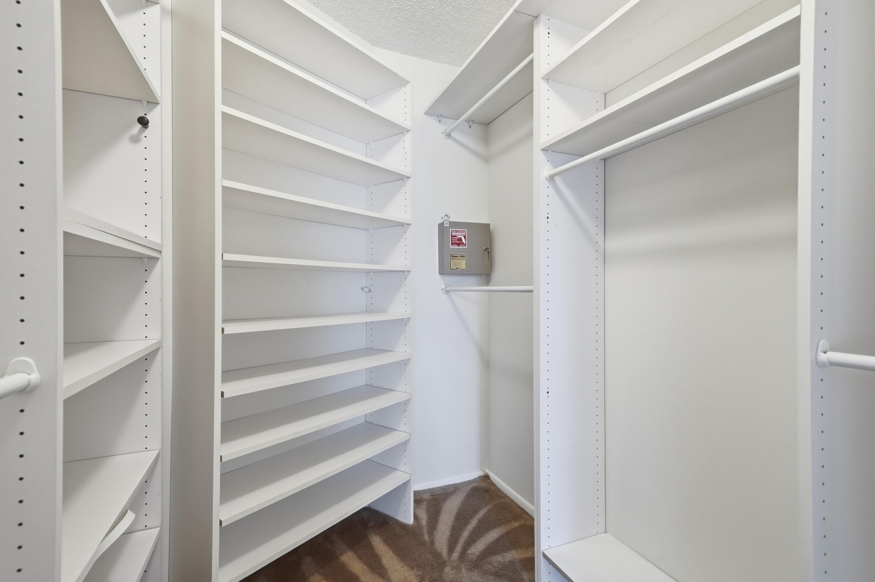 20615 NE 7th Court, Miami, FL 33179 — photo 14 of 37