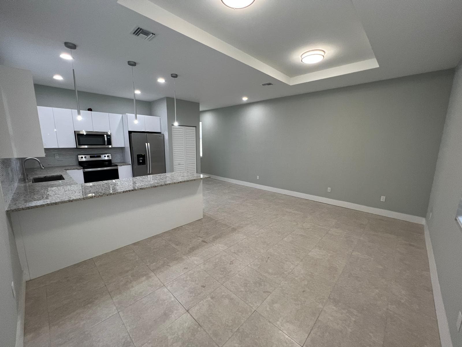 227 N E Street, Lake Worth Beach, FL 33460 — photo 2 of 29