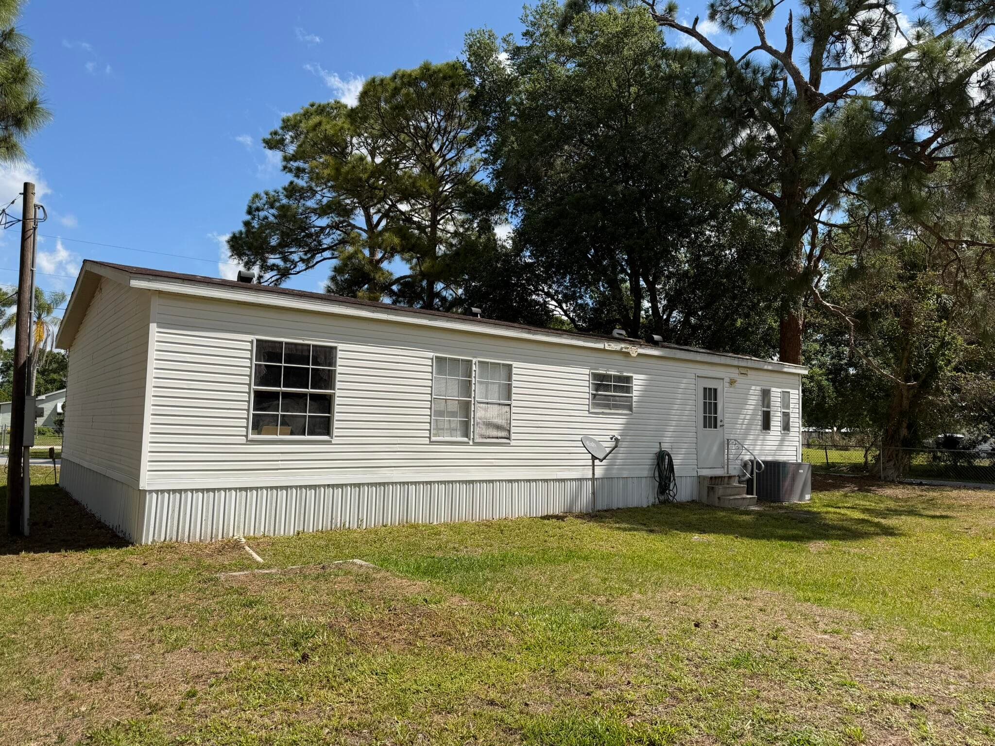 5924 NE 4th Lane, Okeechobee, FL 34974 — photo 7 of 25