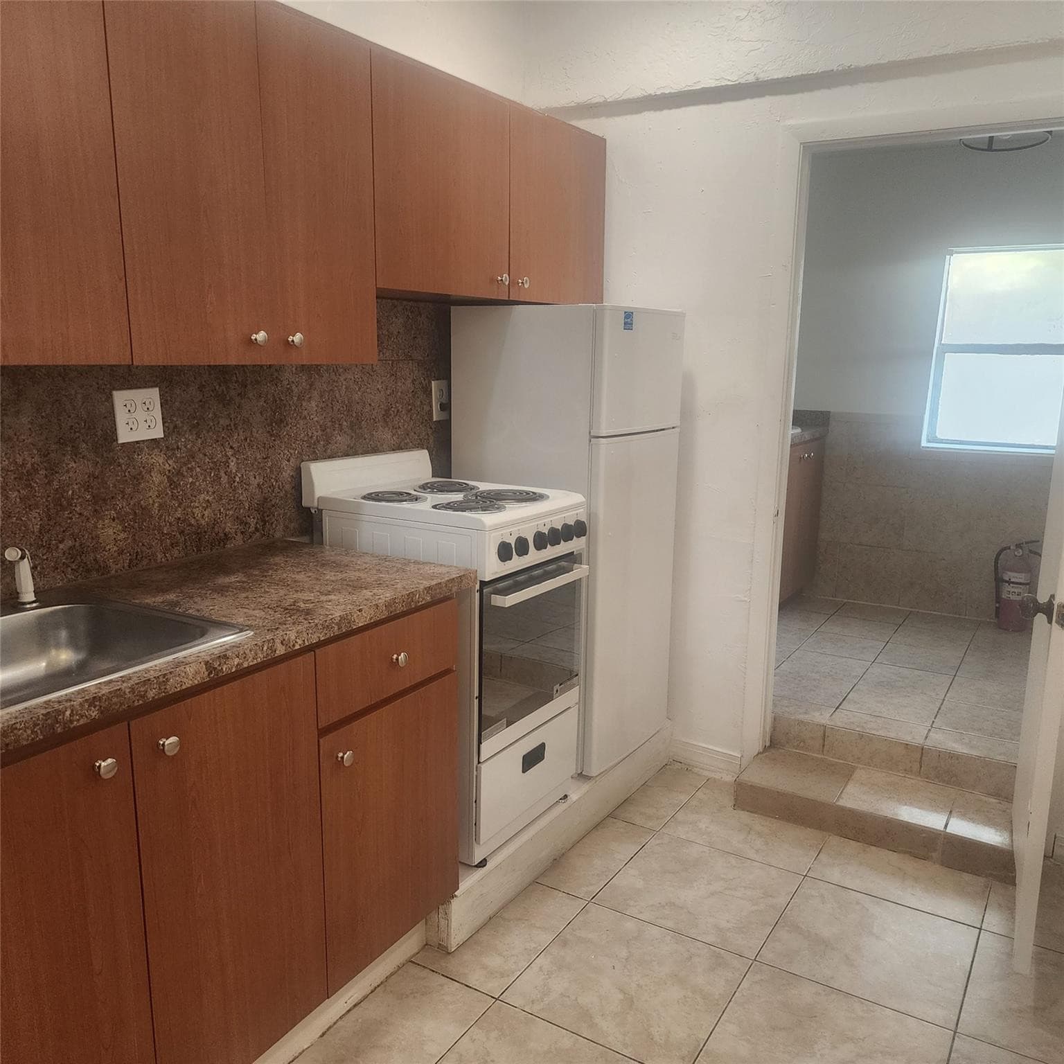 7800 SW 9th Street, North Lauderdale, FL 33068 — photo 5 of 21