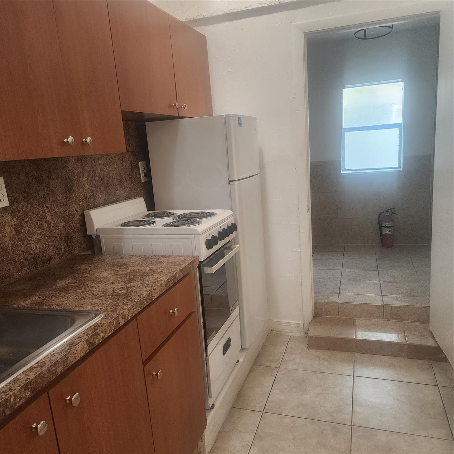 7800 SW 9th Street, North Lauderdale, FL 33068 — photo 7 of 21