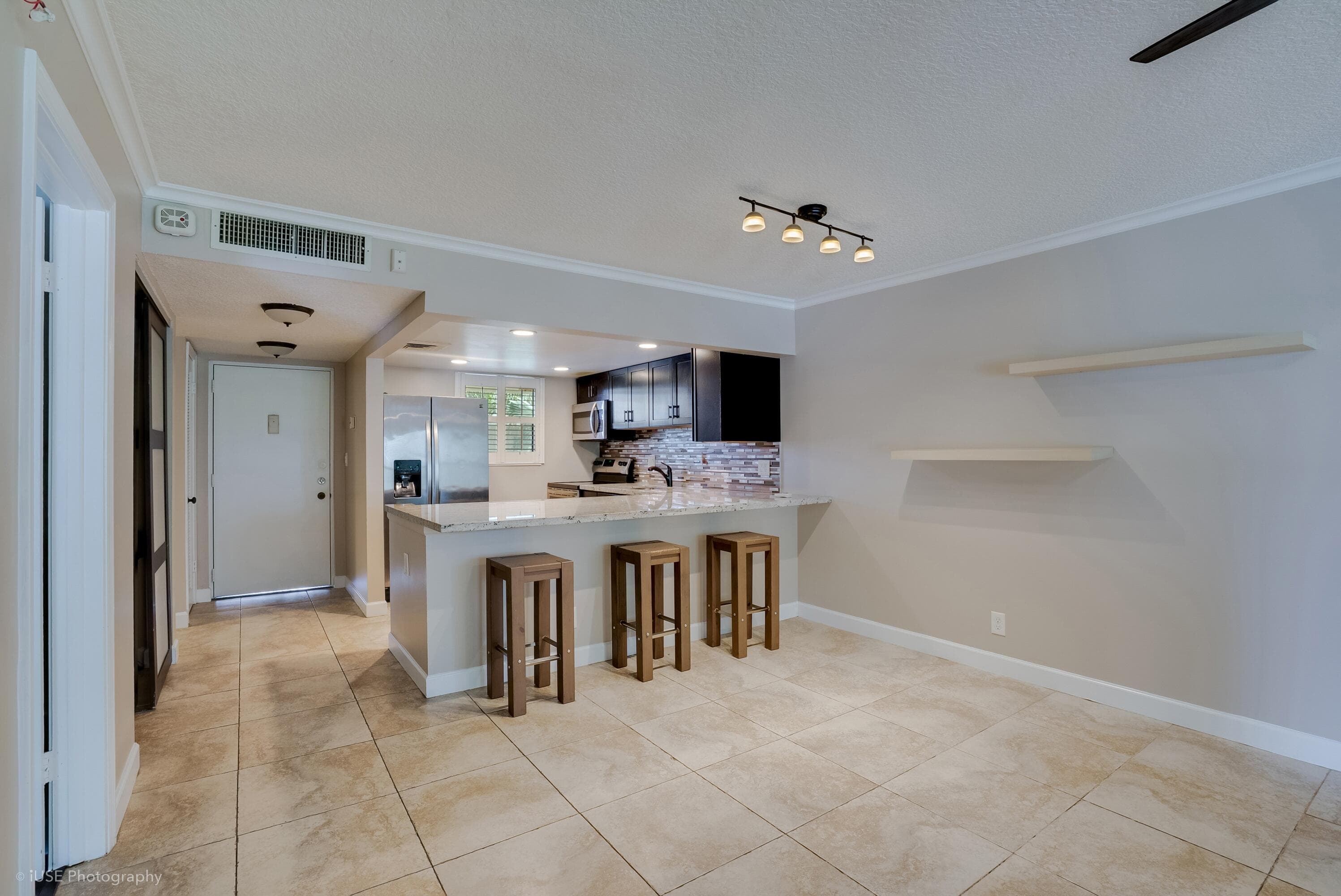 2314 S Cypress Bend Drive Unit 313, Pompano Beach, FL 33069 — photo 5 of 21