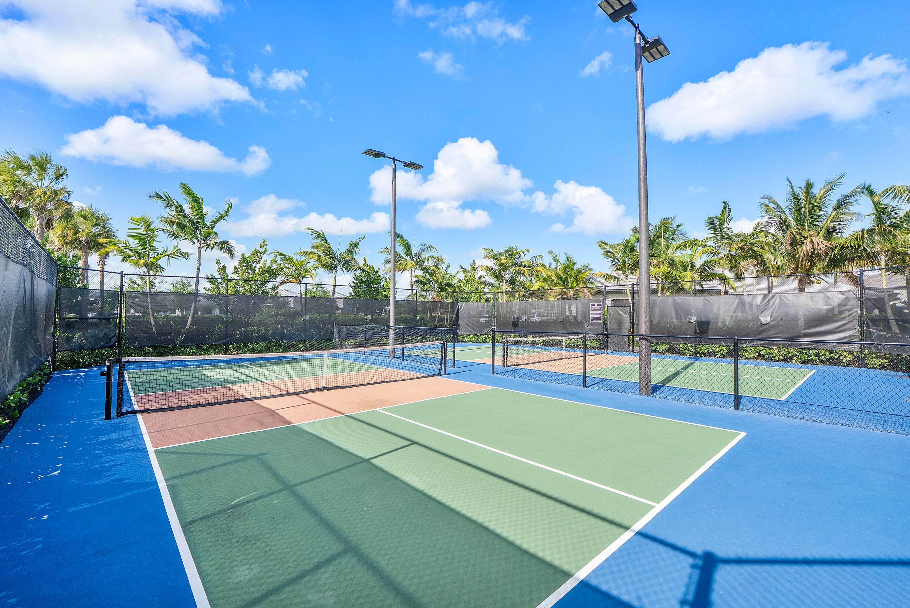 4640 E Pinehurst Trl Trail E, Fort Lauderdale, FL 33309 — photo 85 of 91