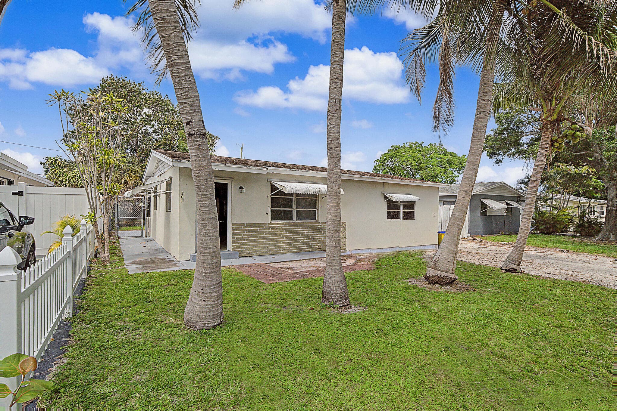 301 SE 21st Avenue, Boynton Beach, FL 33435 — photo 6 of 40