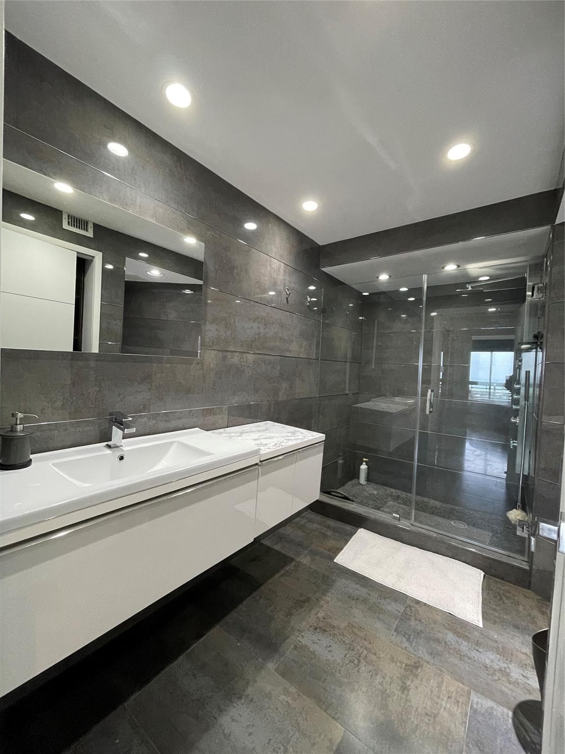 19101 NE 36th Place 1709, Aventura, FL 33180 — photo 14 of 24