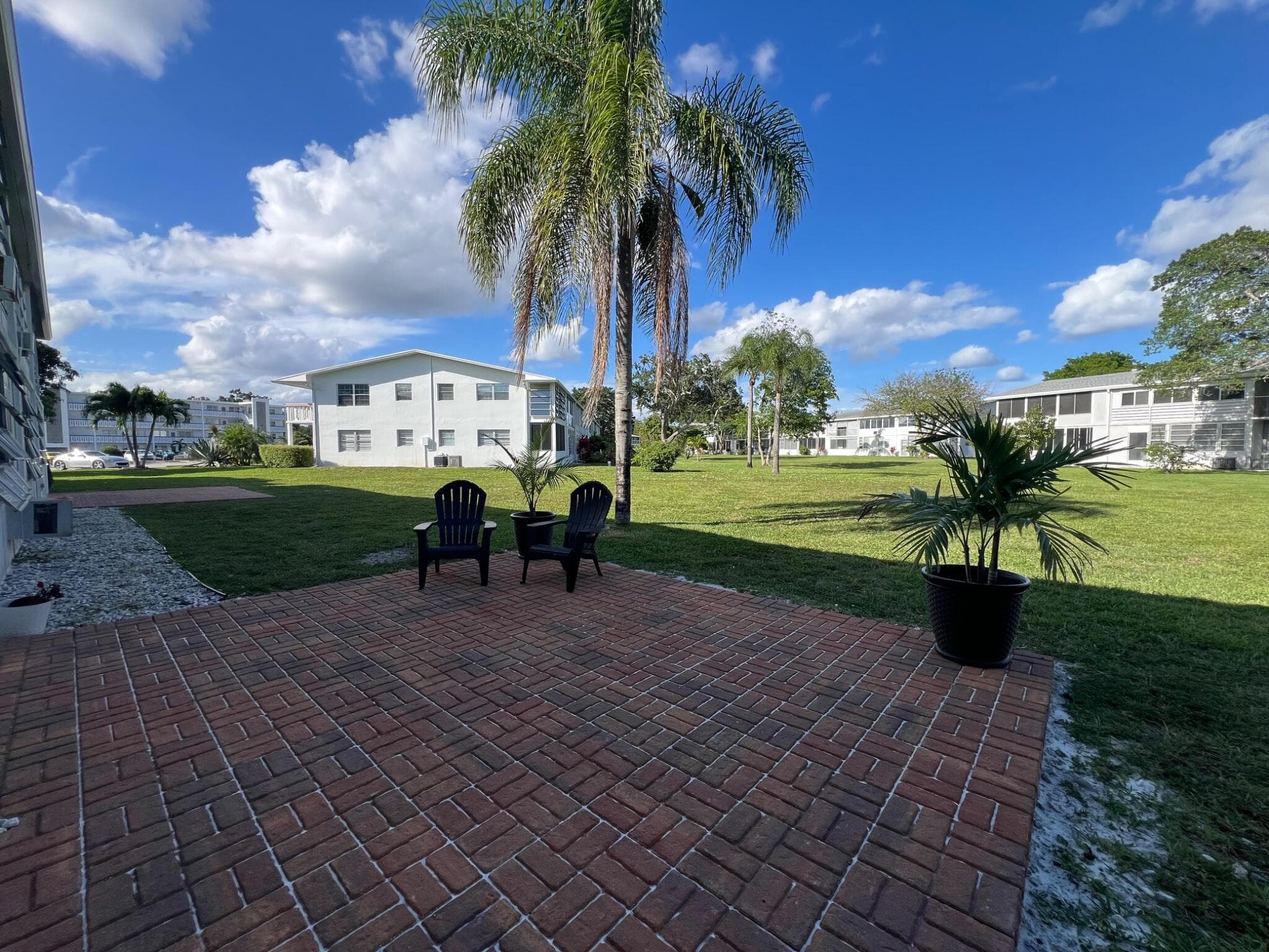 111 Oakridge I 111, Deerfield Beach, FL 33442 — photo 13 of 15
